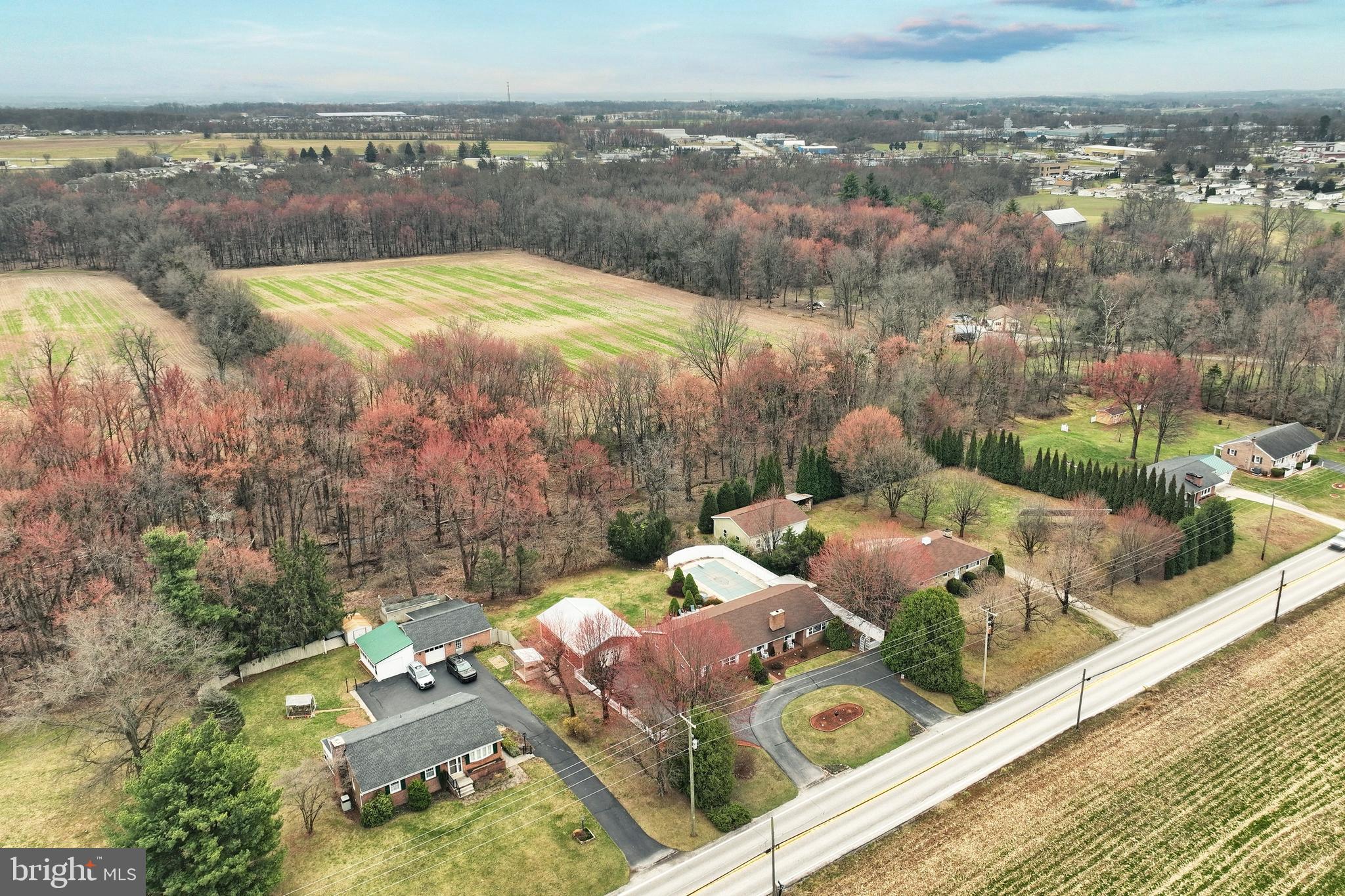 NEW OXFORD AREA - Residential