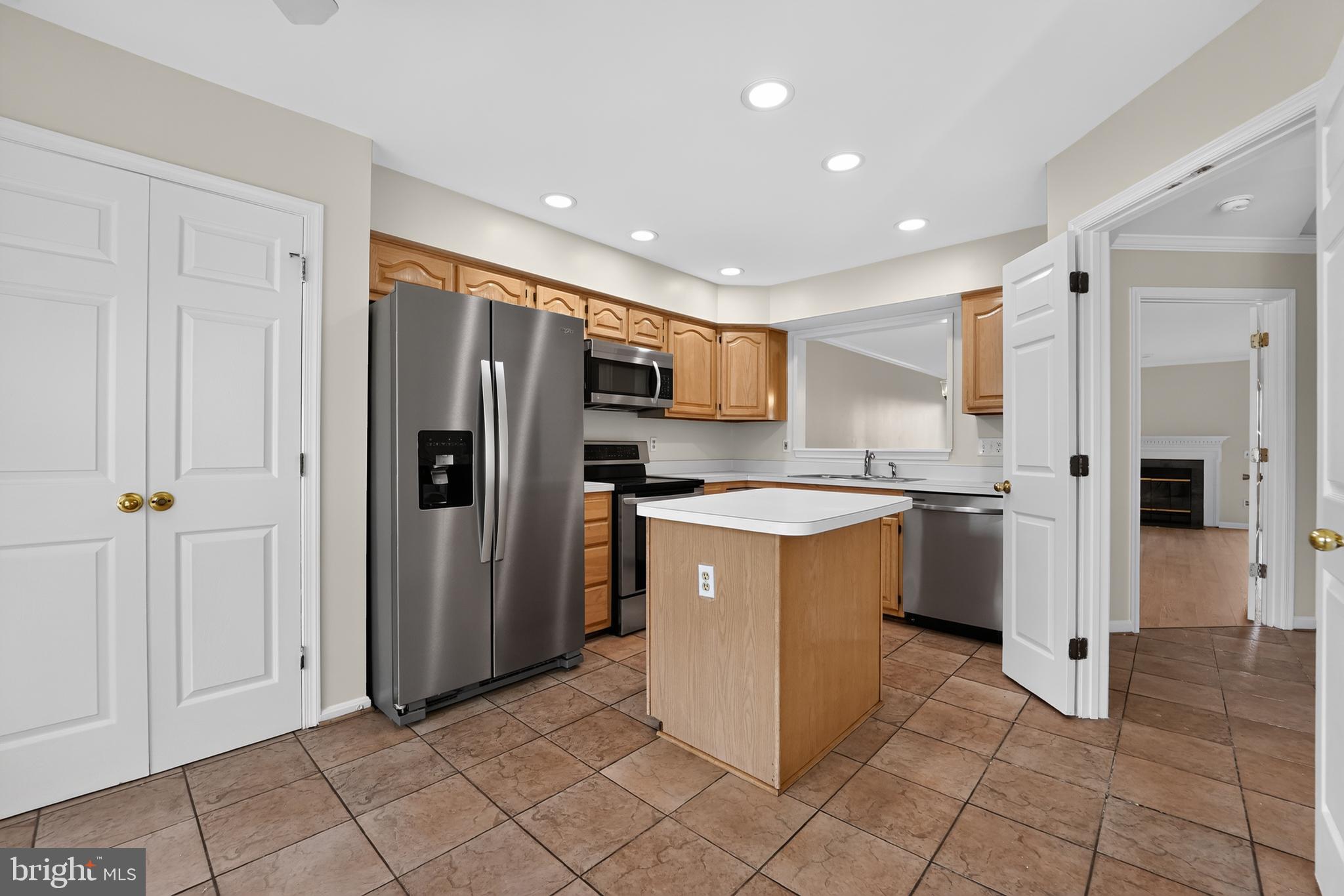 305 SAINT MICHAELS CIRCLE