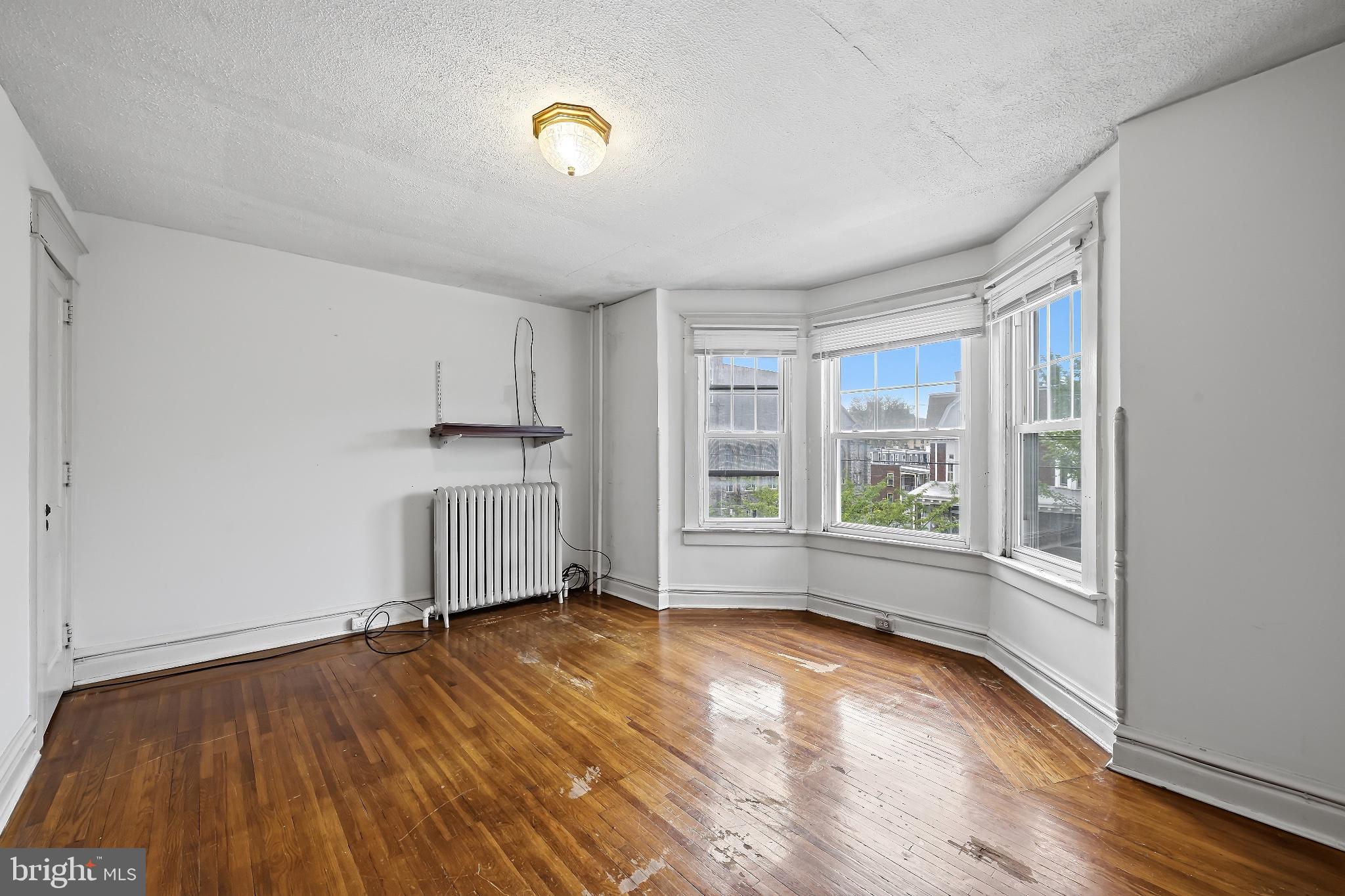 ALLENTOWN - Residential