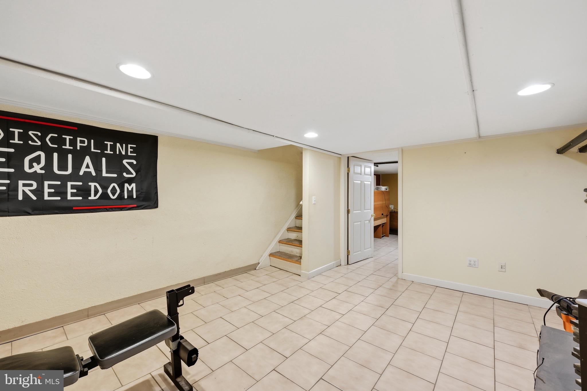 ALLENTOWN - Residential