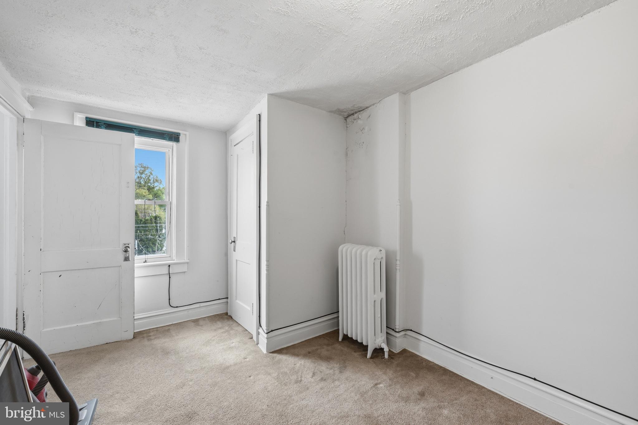 ALLENTOWN - Residential