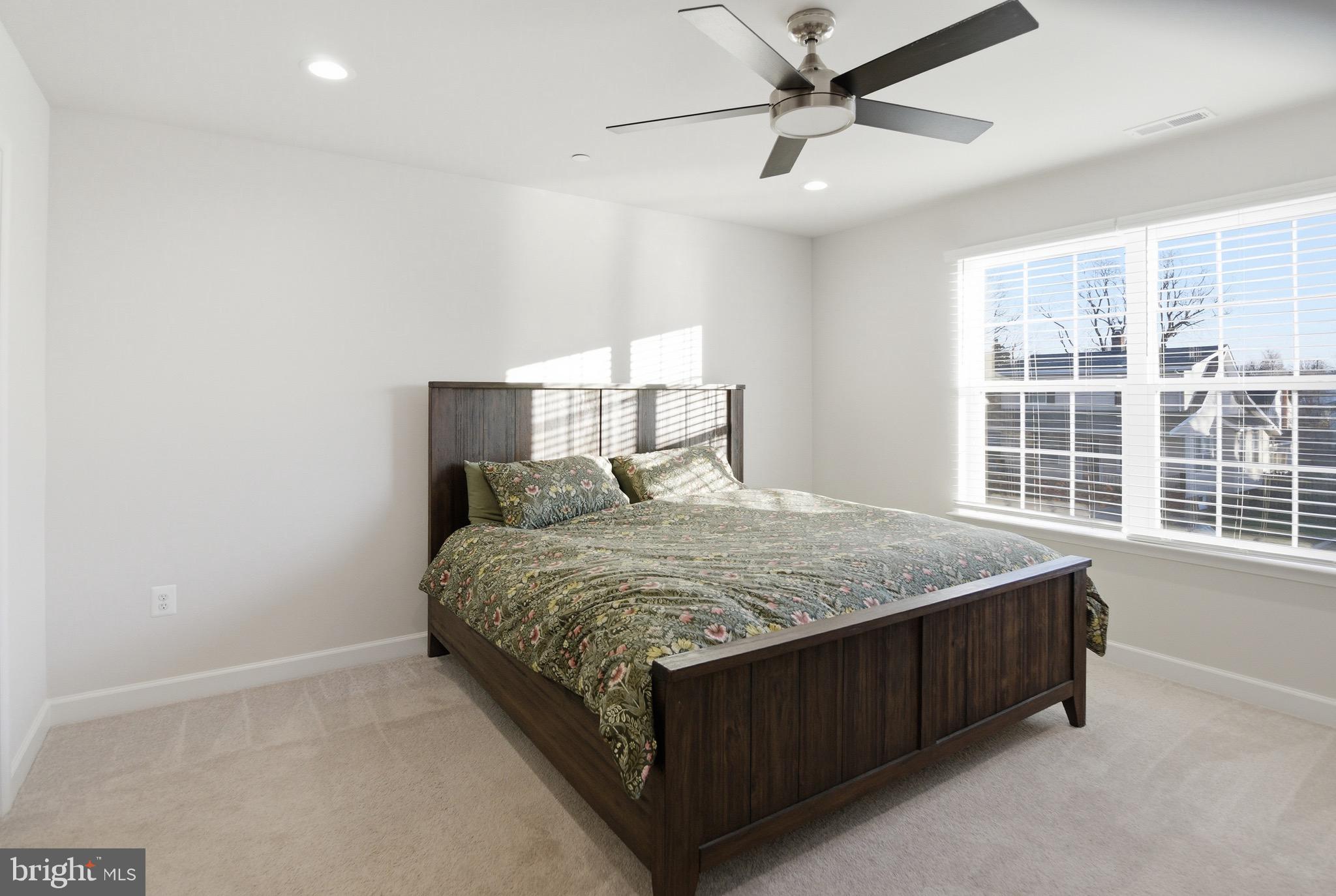 LINTHICUM HEIGHTS - Residential