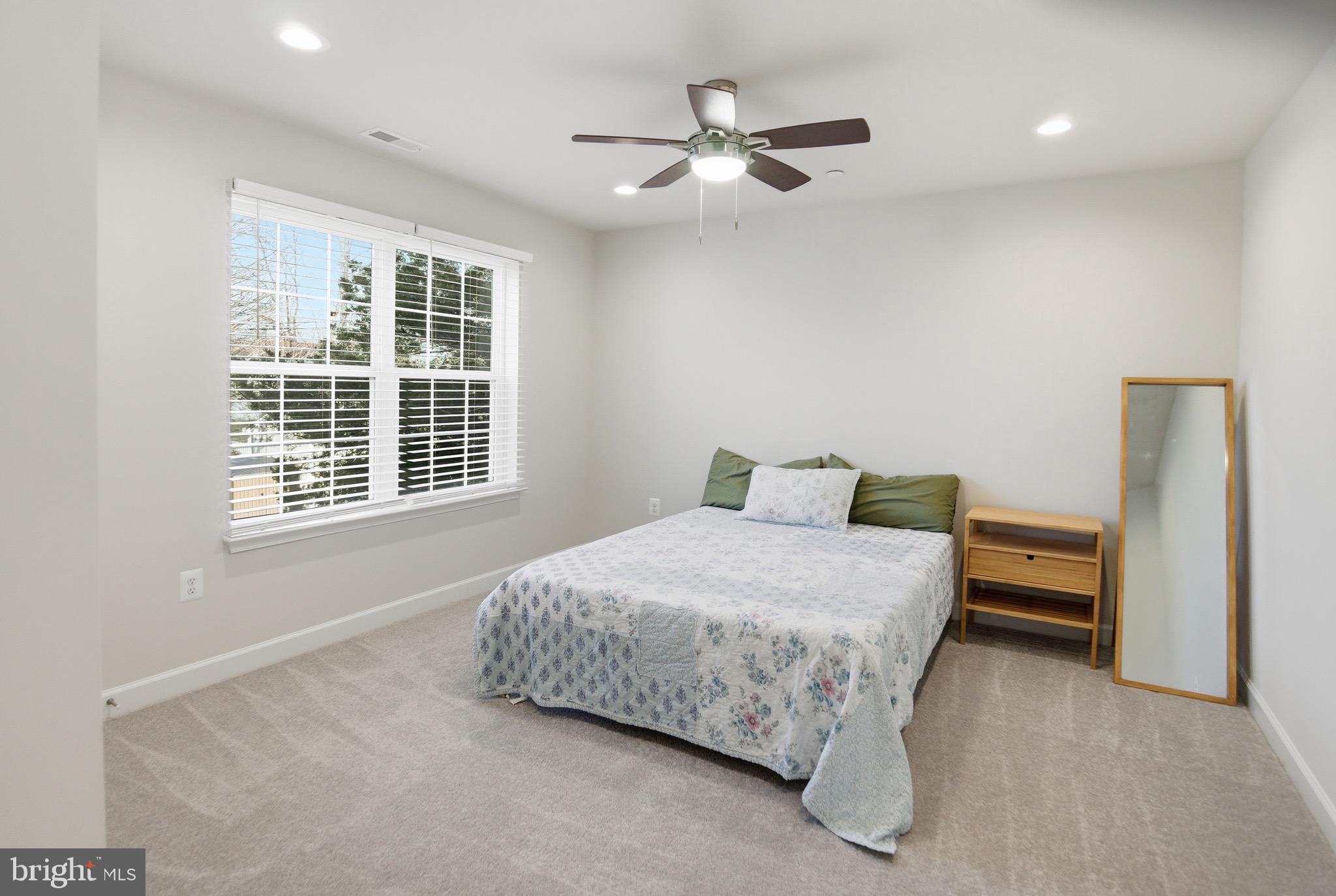 LINTHICUM HEIGHTS - Residential