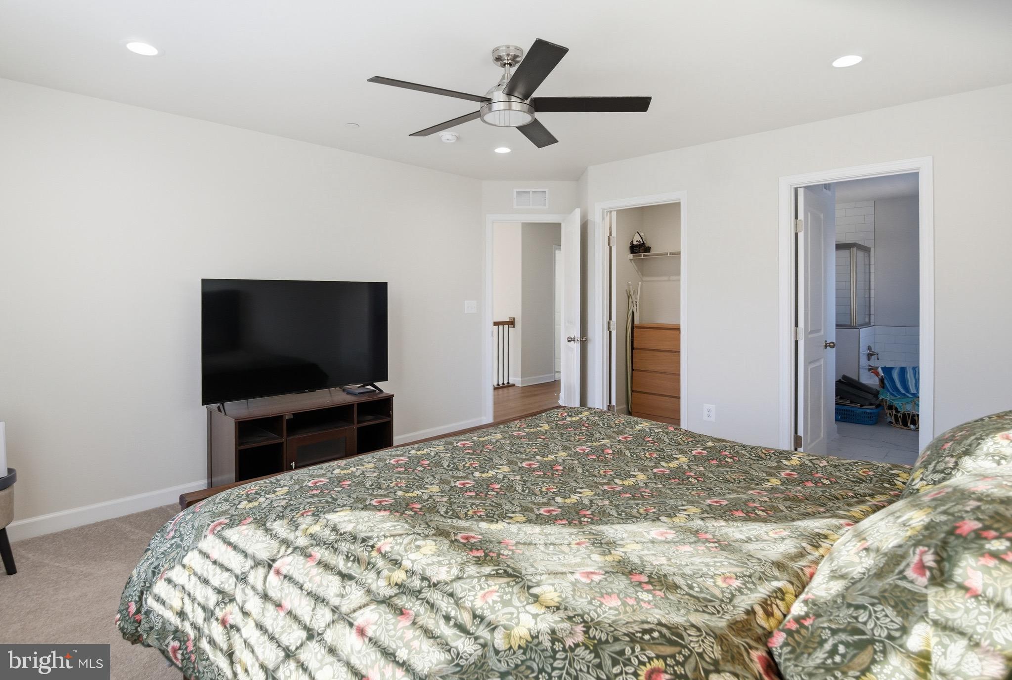 LINTHICUM HEIGHTS - Residential