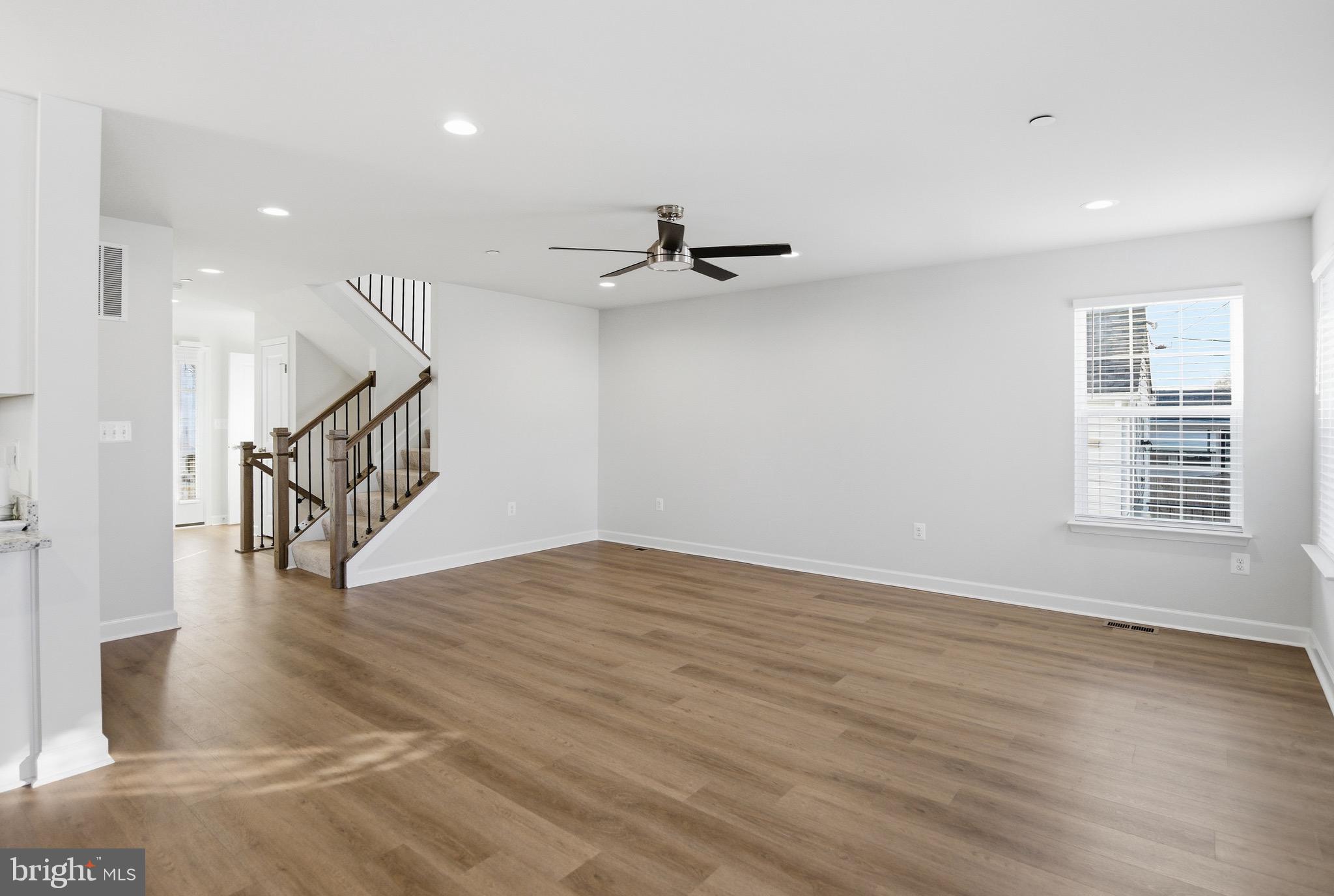 LINTHICUM HEIGHTS - Residential