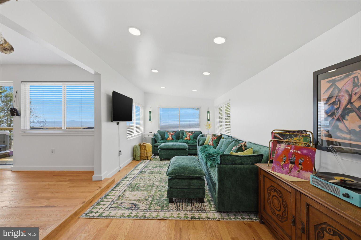 209 LUCHASE ROAD