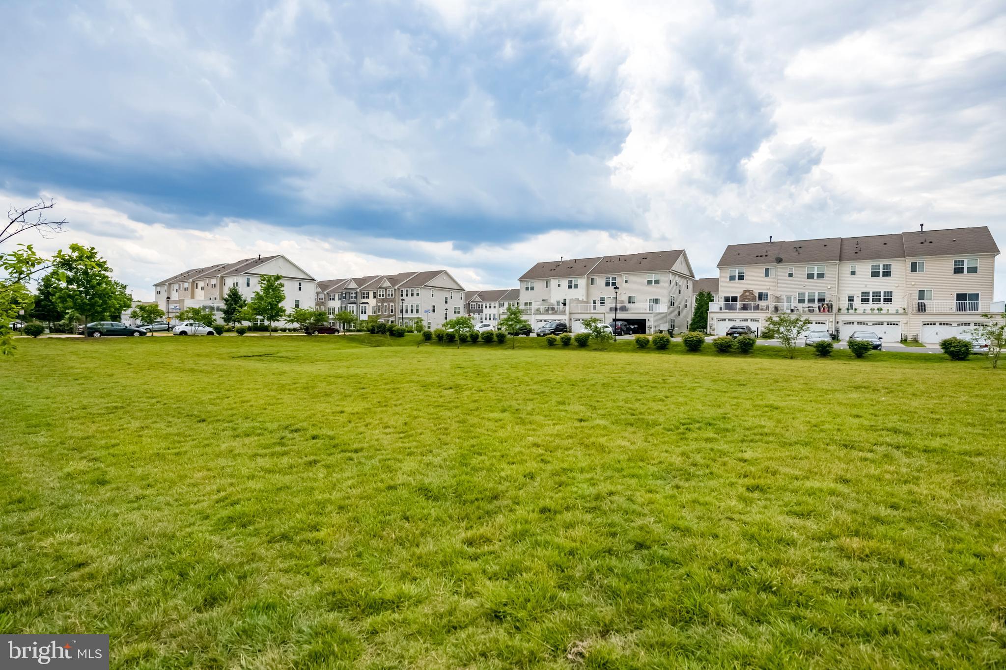 EASTGATE SQUARE - Residential Lease