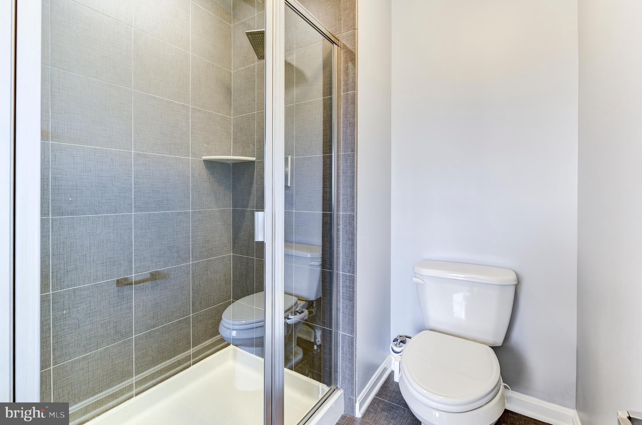 EASTGATE SQUARE - Residential Lease