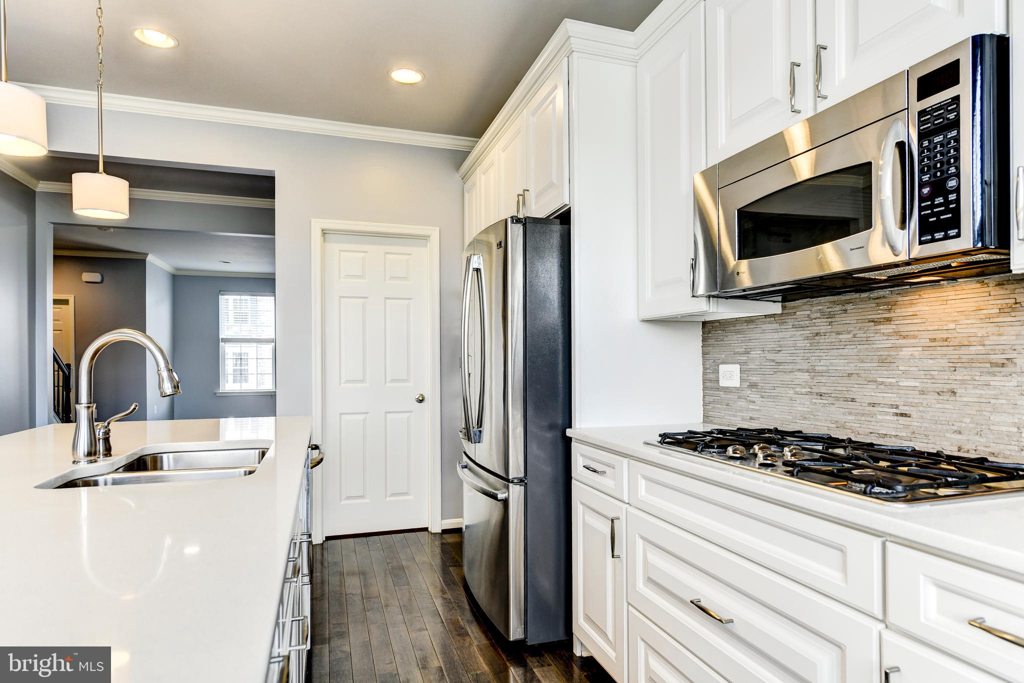 EASTGATE SQUARE - Residential Lease