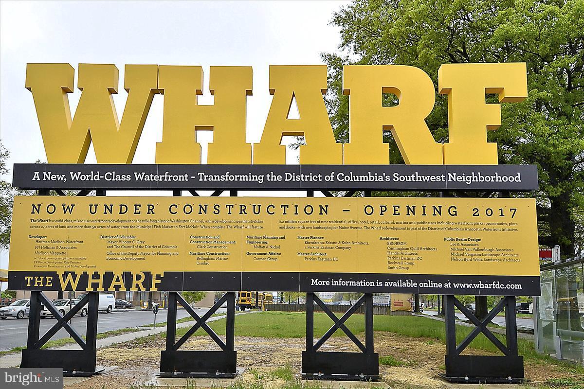 TIBER ISLAND - Residential