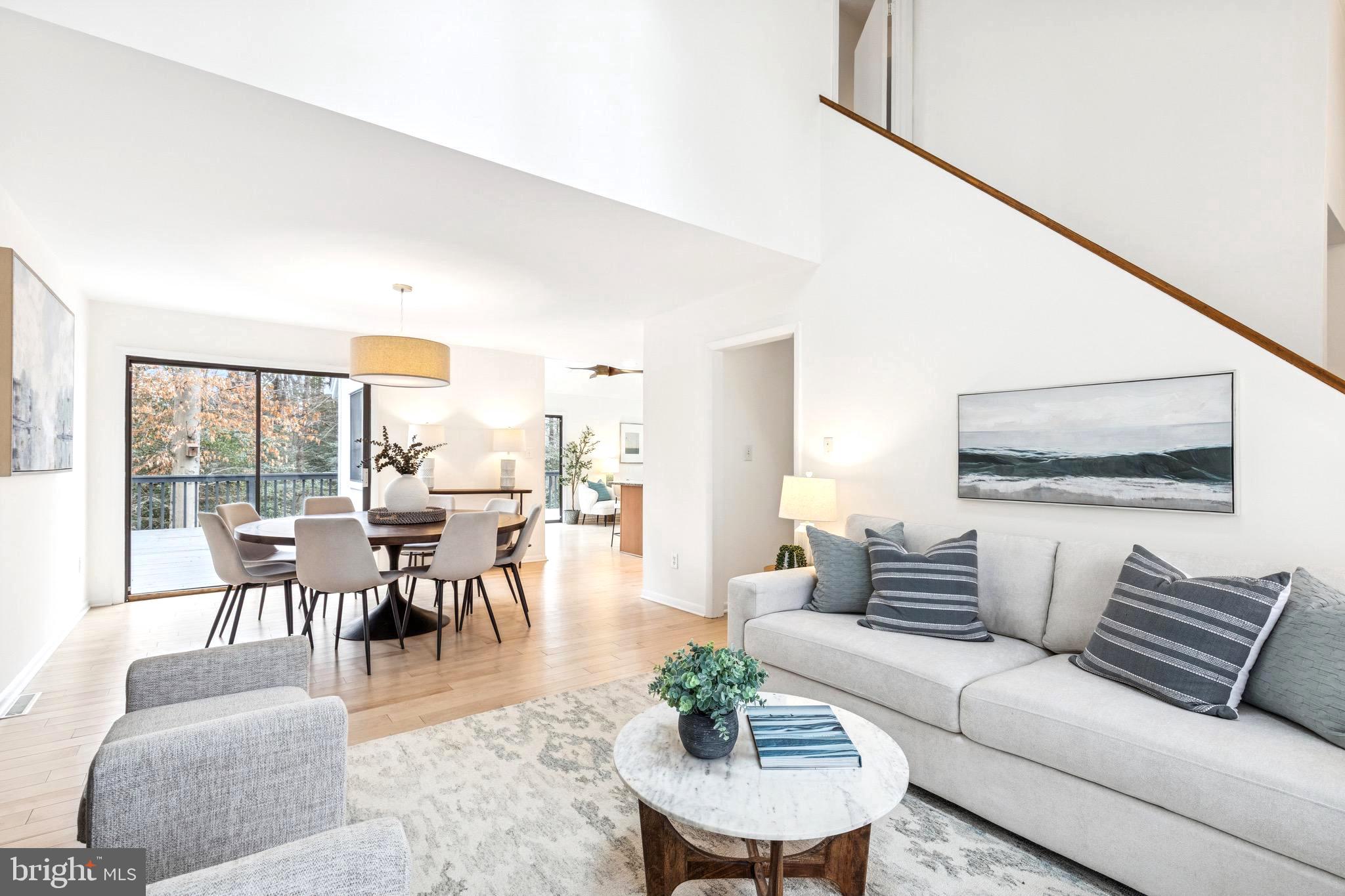 SOUTH RIVER MANOR - Residential