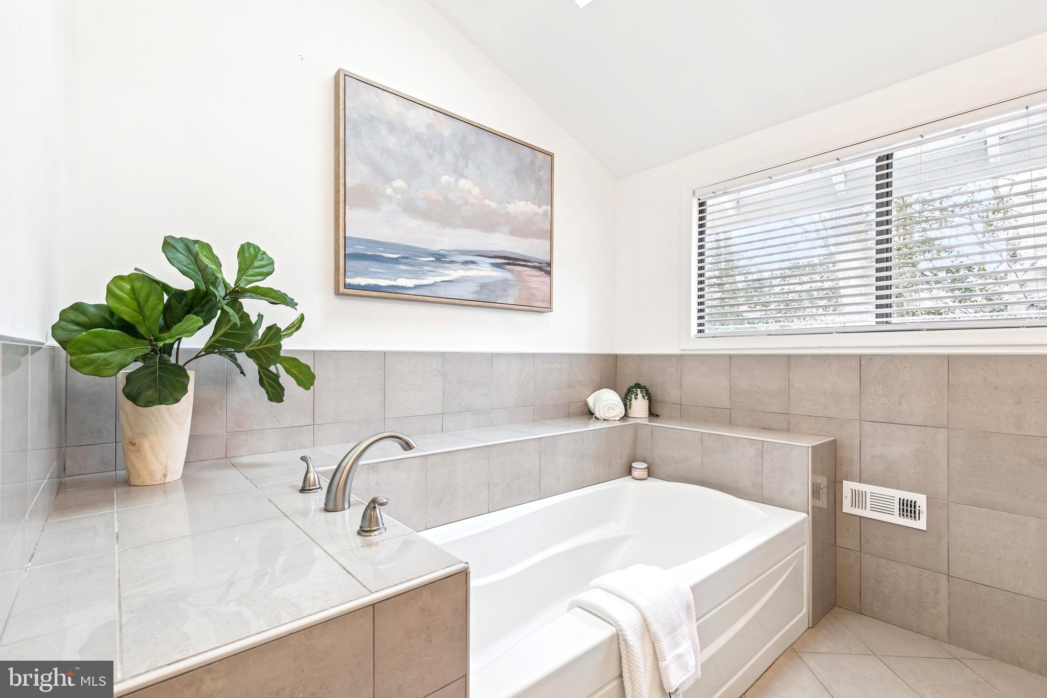 SOUTH RIVER MANOR - Residential