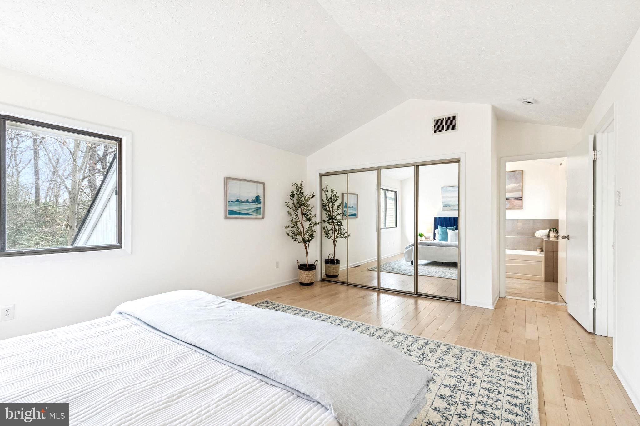 SOUTH RIVER MANOR - Residential