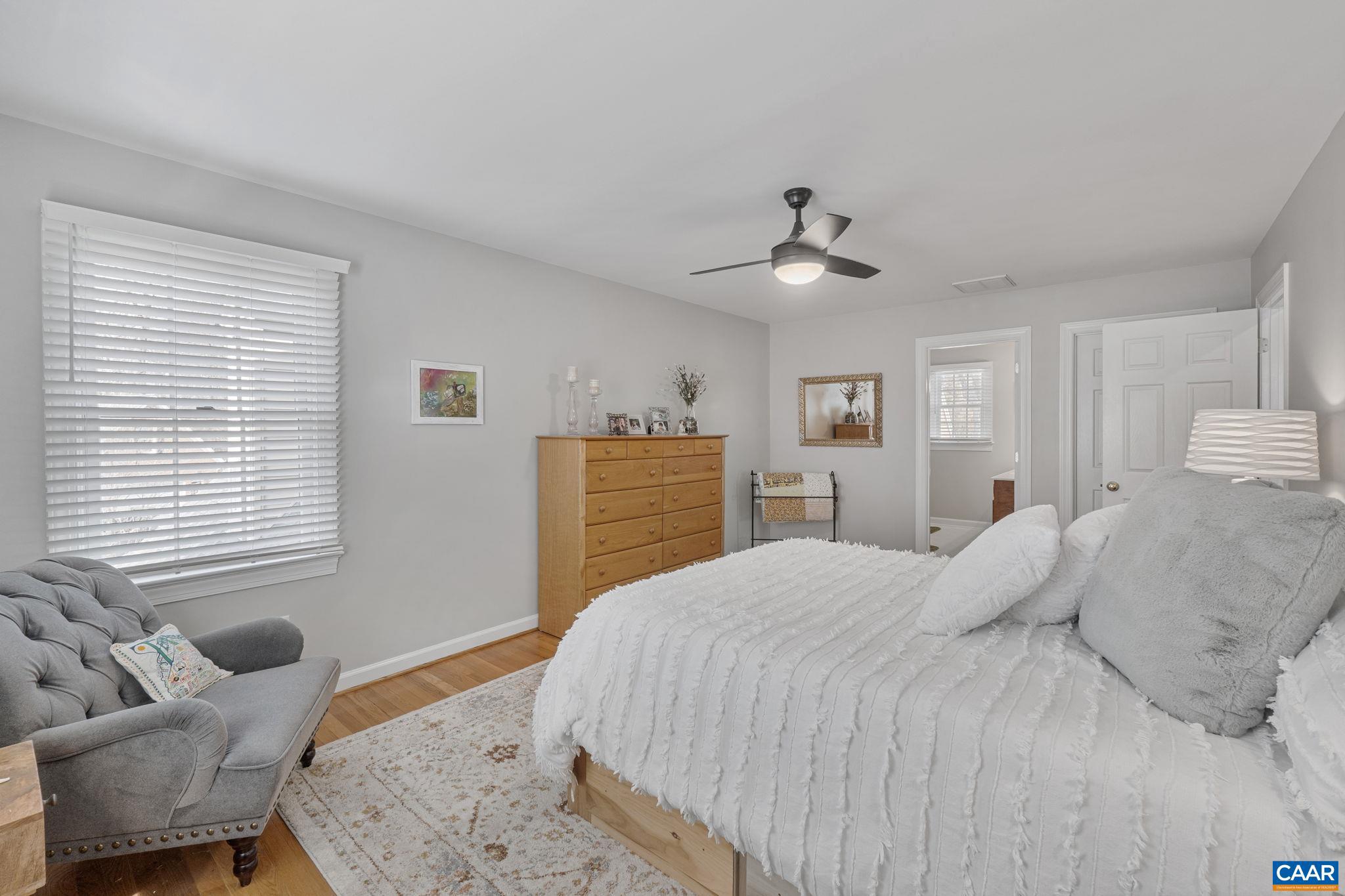 PELHAM VILLAGE - Residential