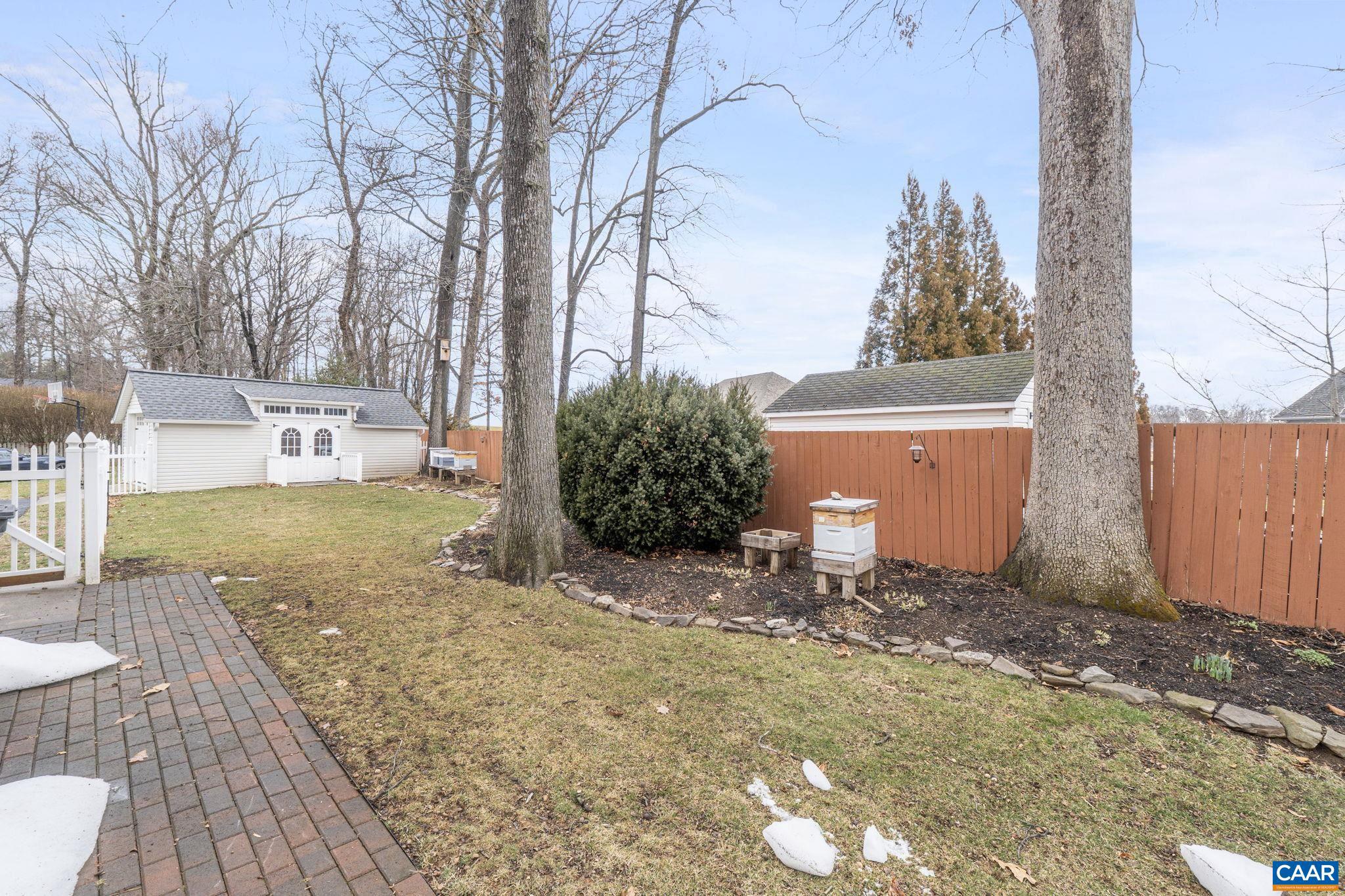 PELHAM VILLAGE - Residential