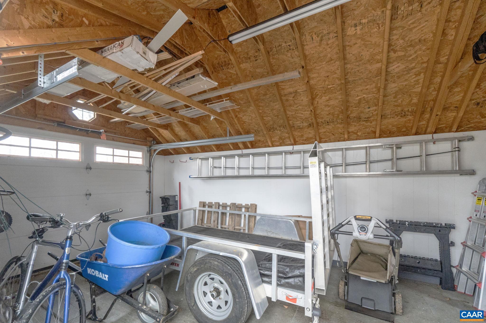 PELHAM VILLAGE - Residential