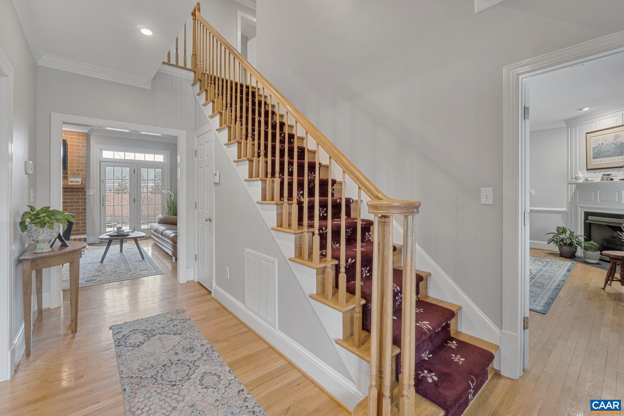 PELHAM VILLAGE - Residential