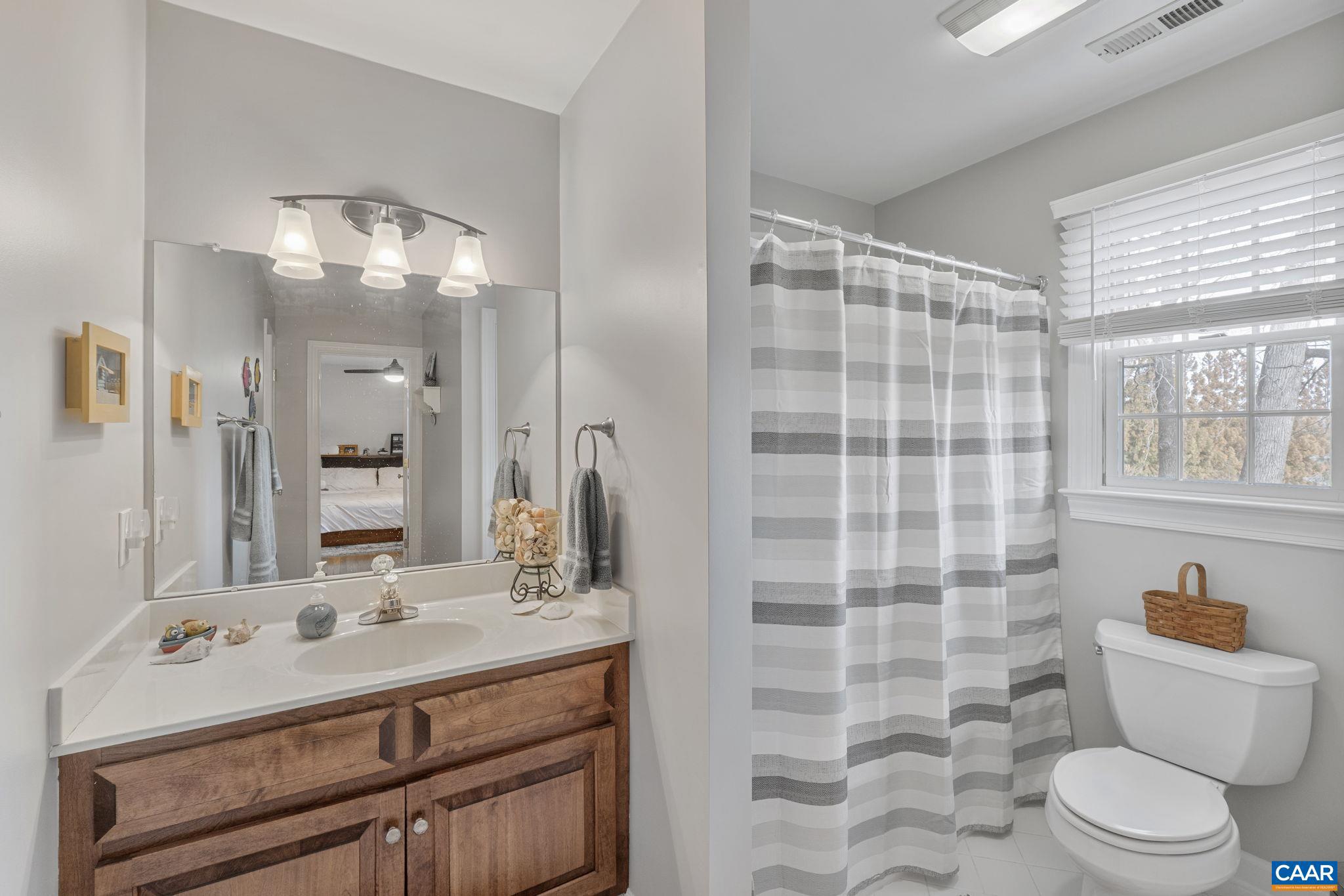 PELHAM VILLAGE - Residential