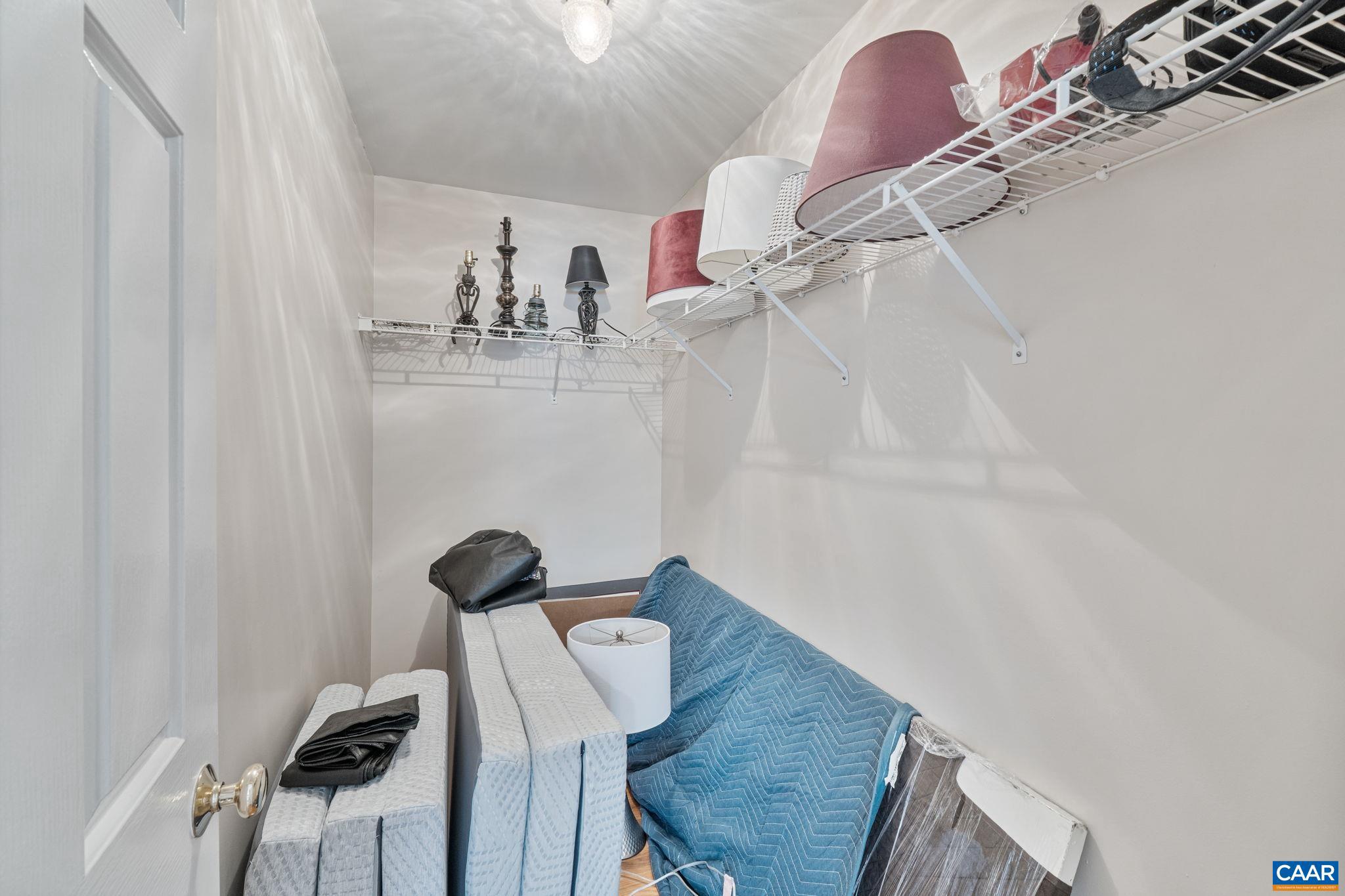 PELHAM VILLAGE - Residential