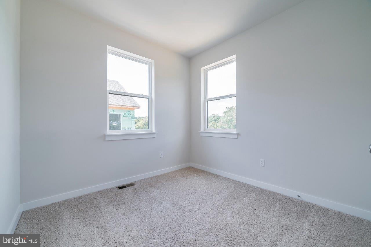 WOODMORE - Residential