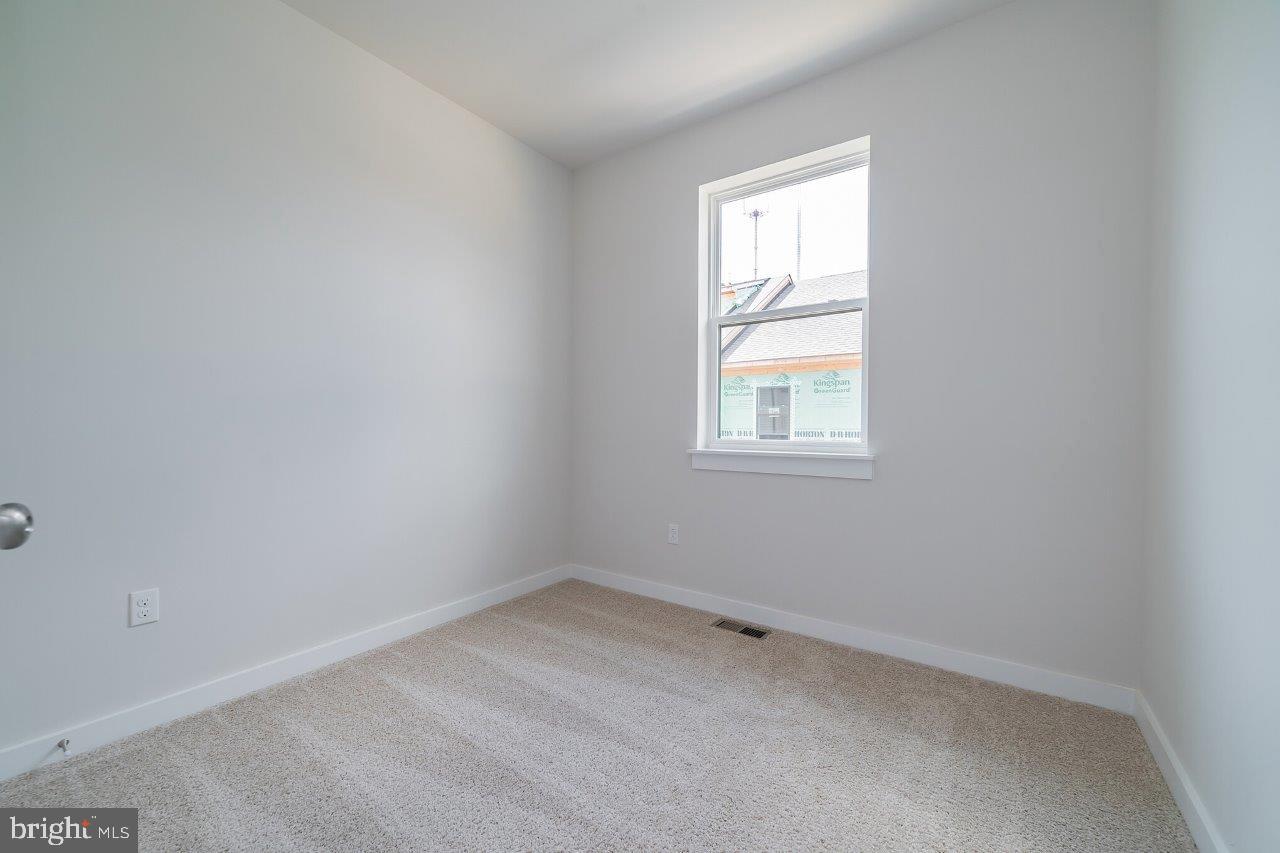 WOODMORE - Residential