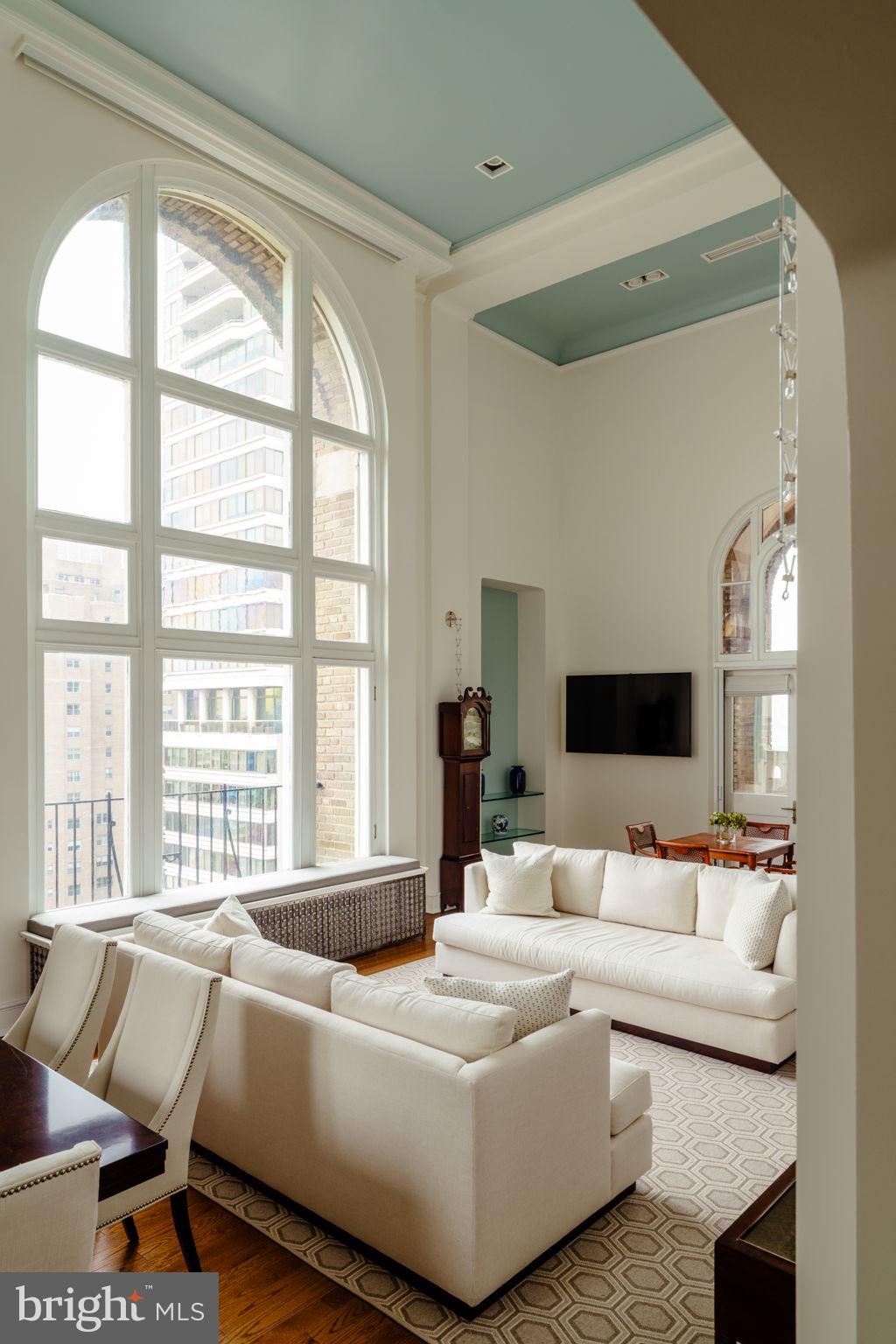 1901 WALNUT STREET 20D