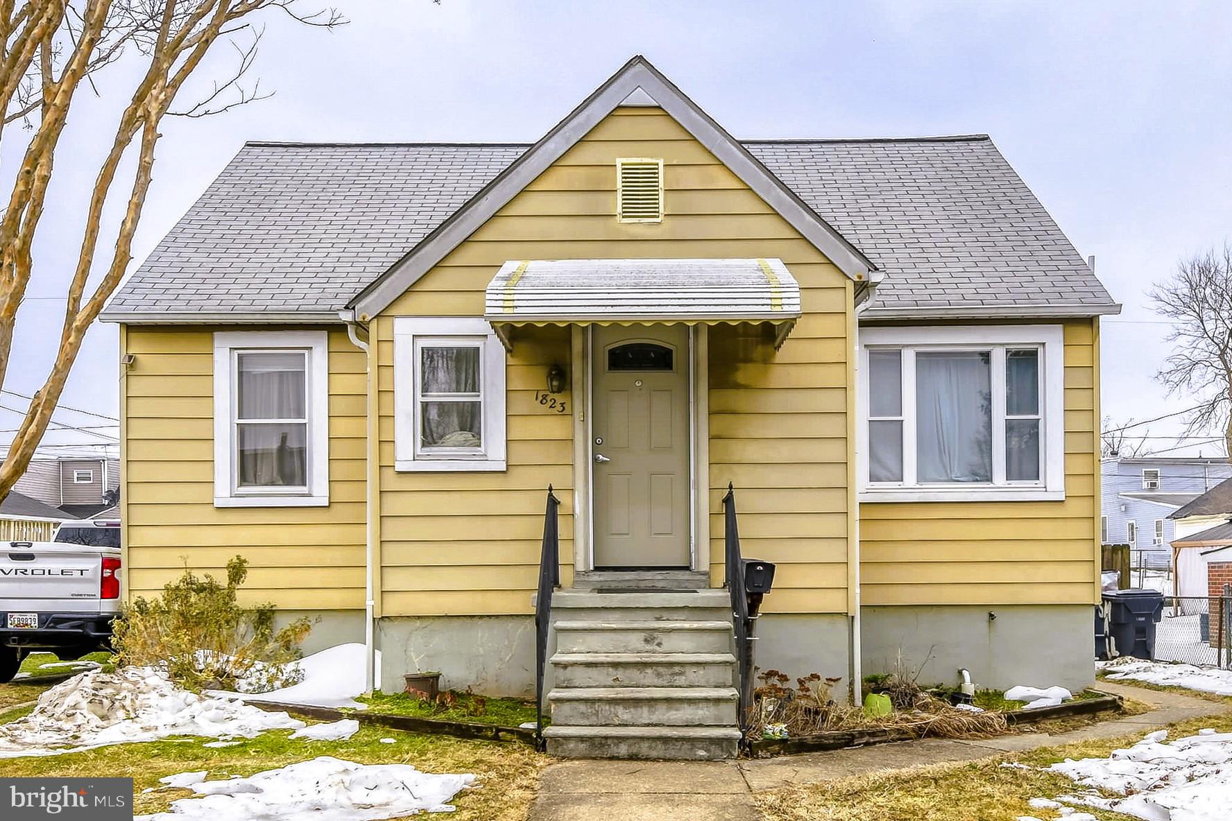 HOLABIRD PARK - Residential