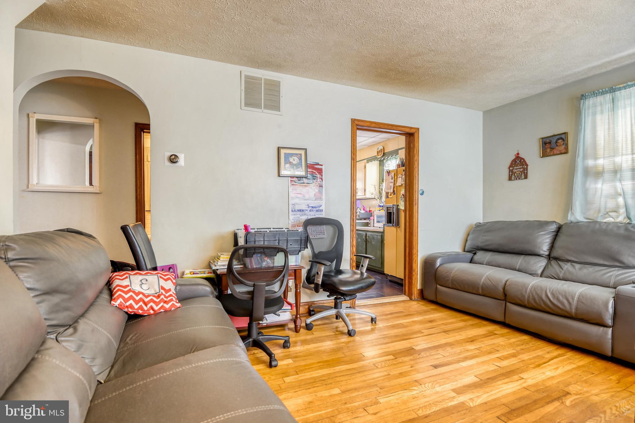 HOLABIRD PARK - Residential