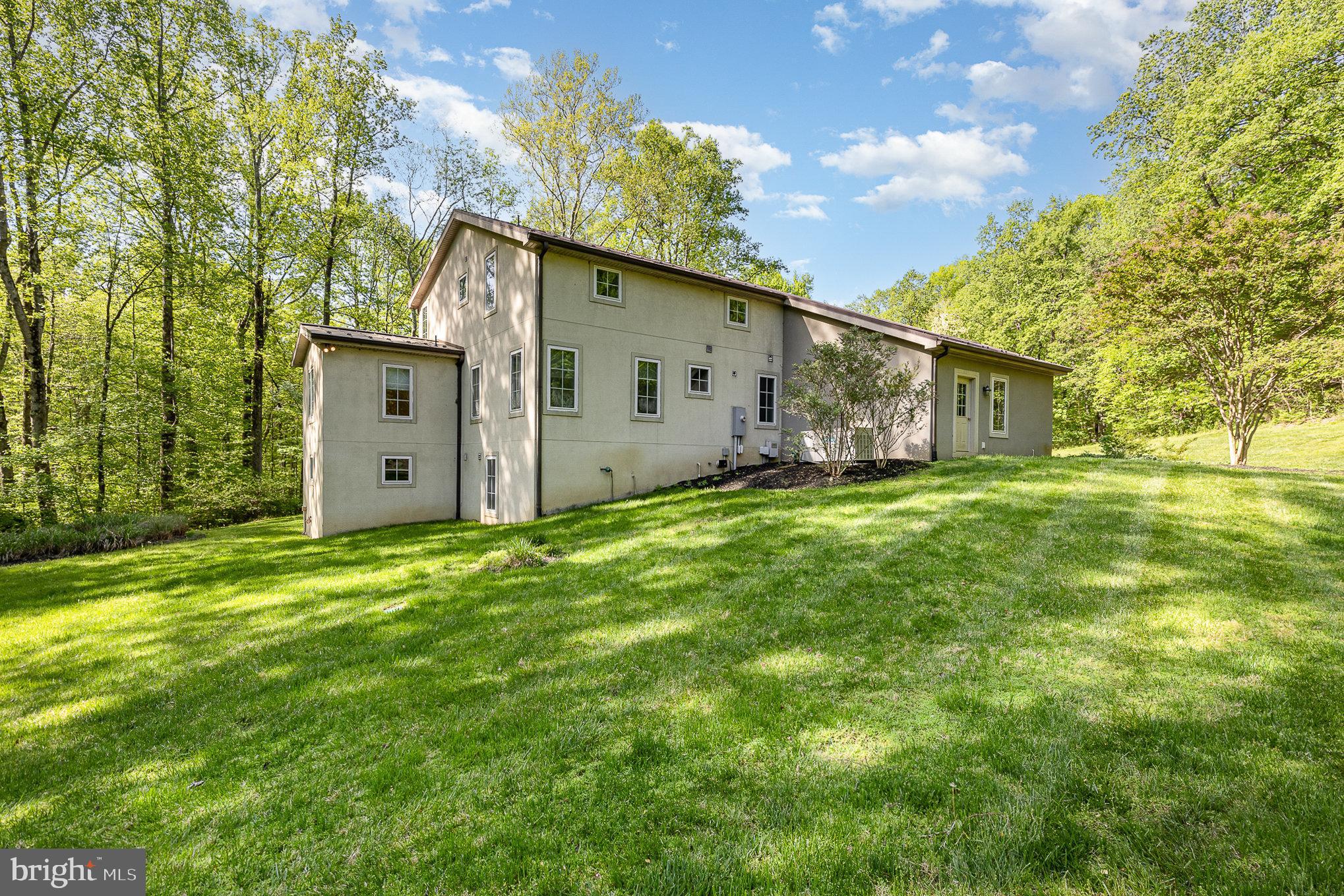 POTOMAC HEIGHTS - Residential