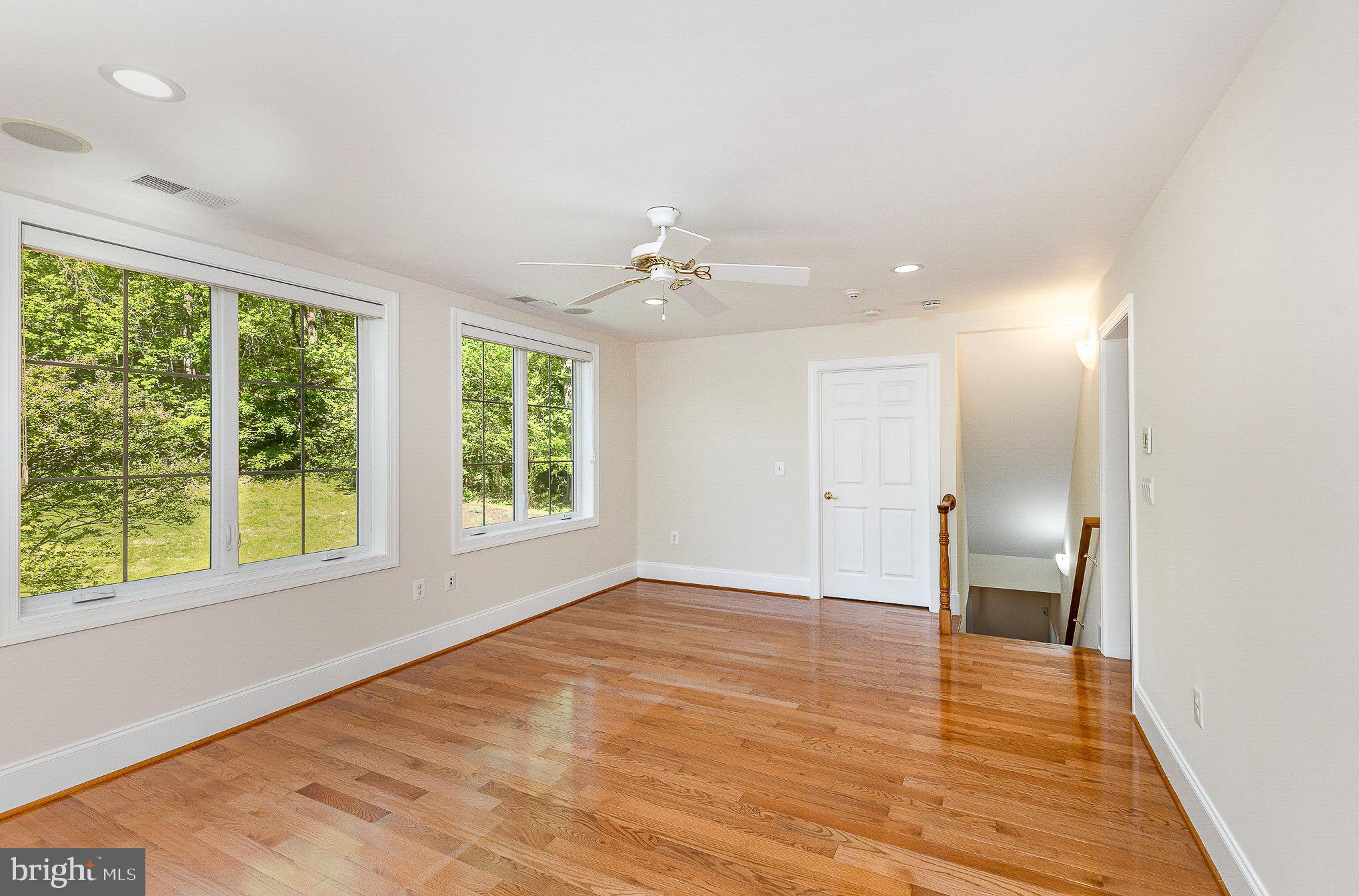 POTOMAC HEIGHTS - Residential