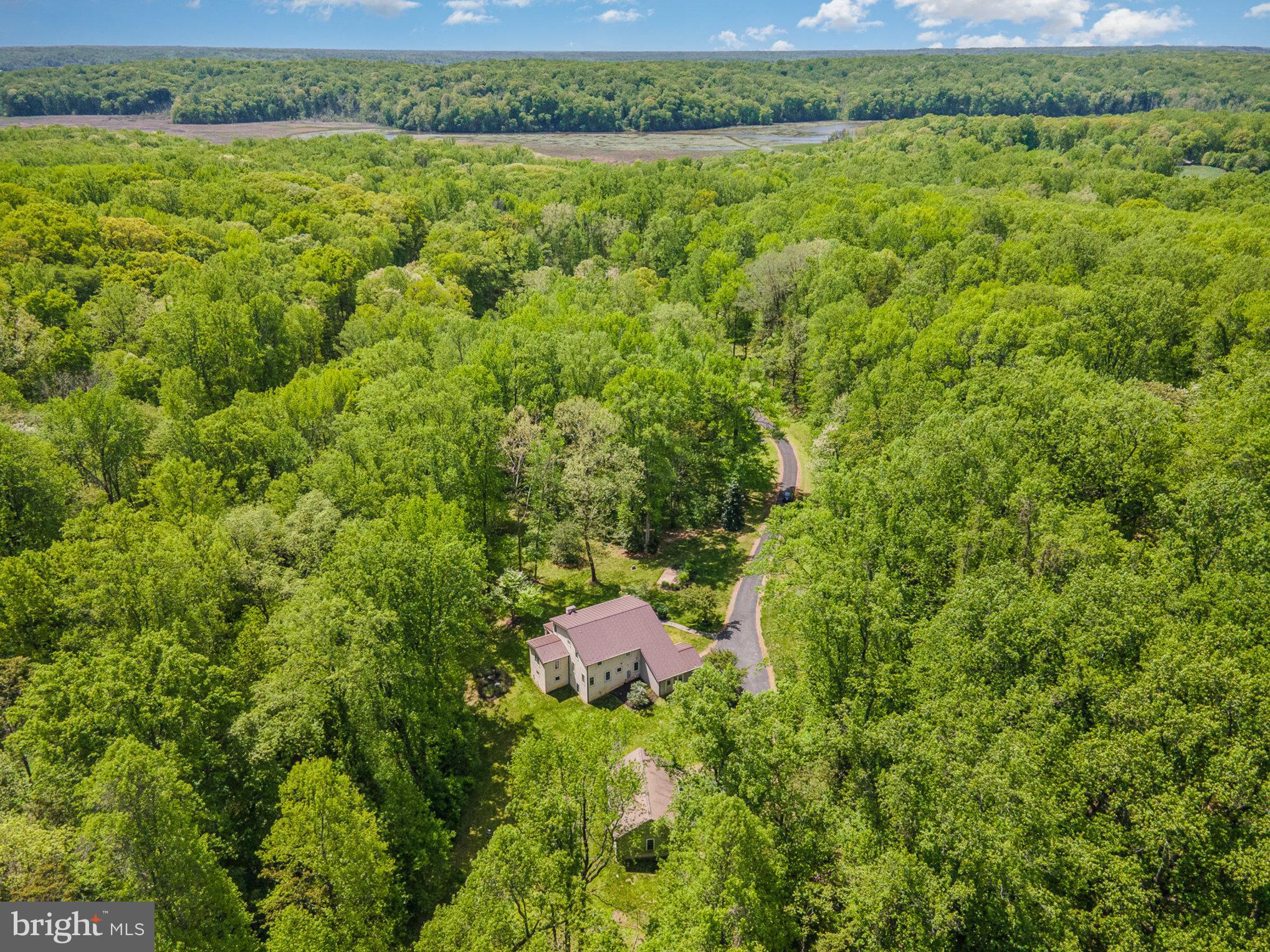 POTOMAC HEIGHTS - Residential