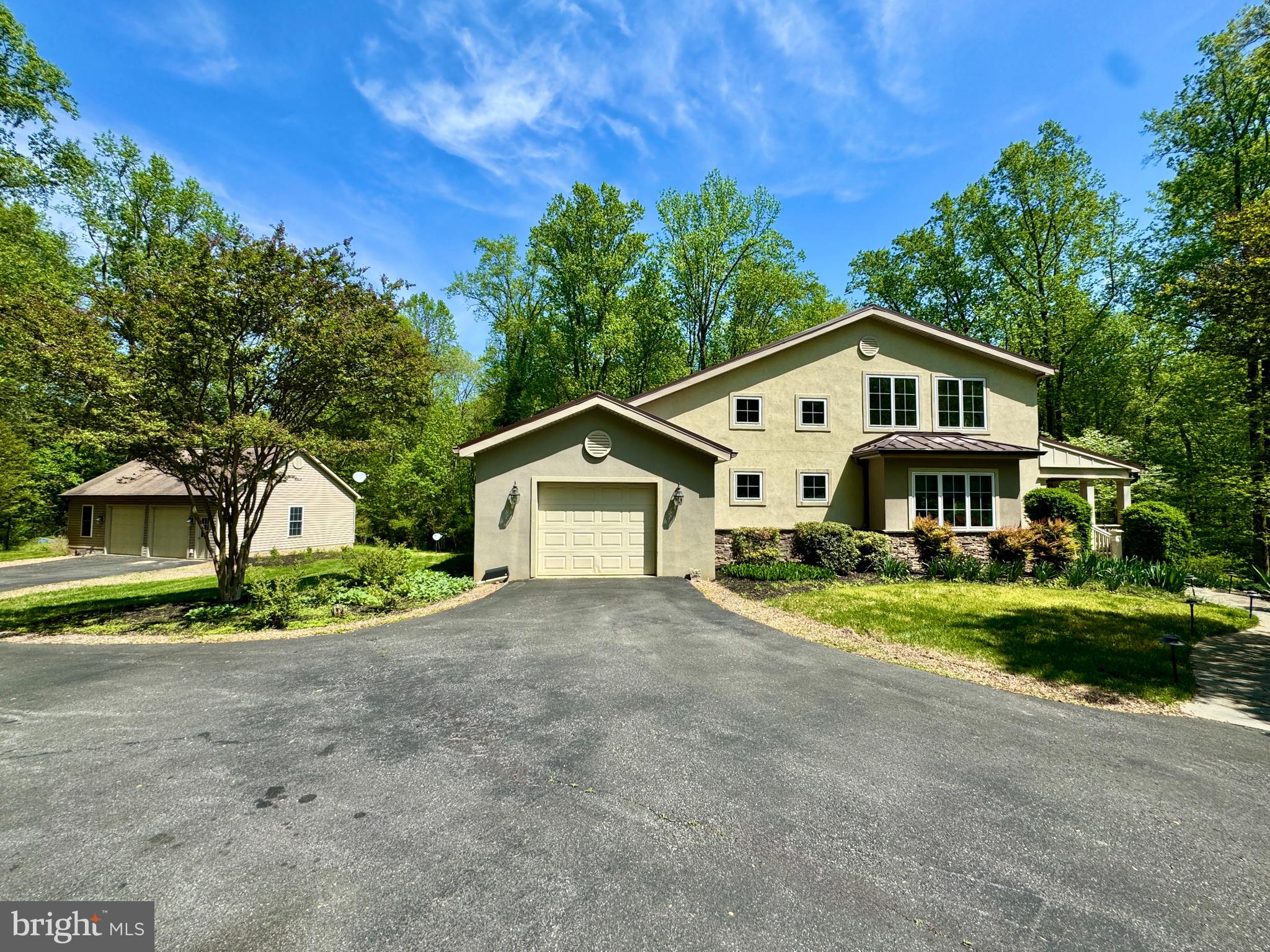 POTOMAC HEIGHTS - Residential