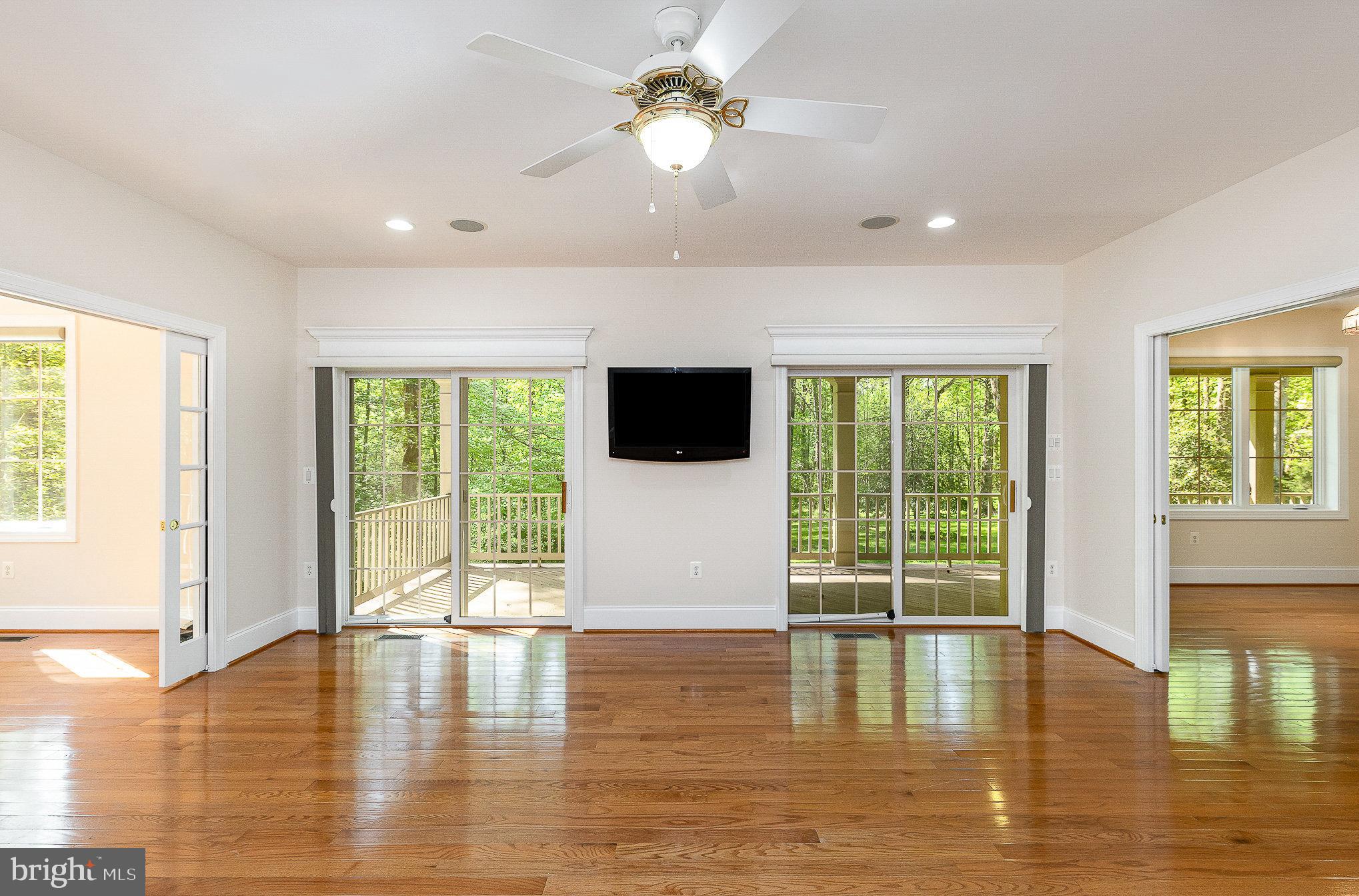 POTOMAC HEIGHTS - Residential