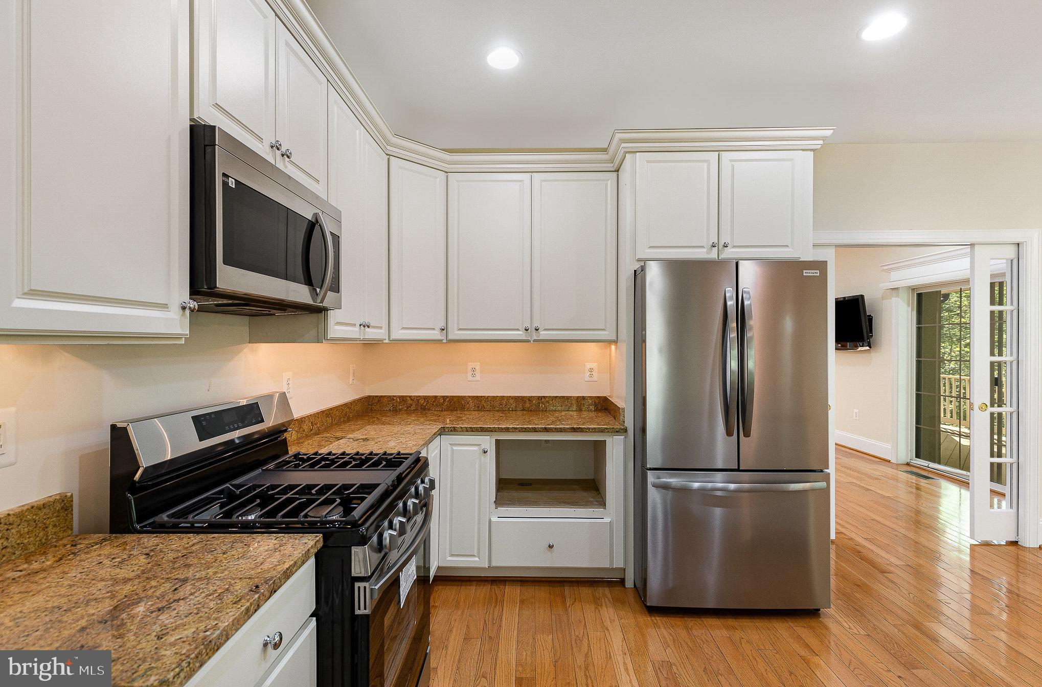 POTOMAC HEIGHTS - Residential