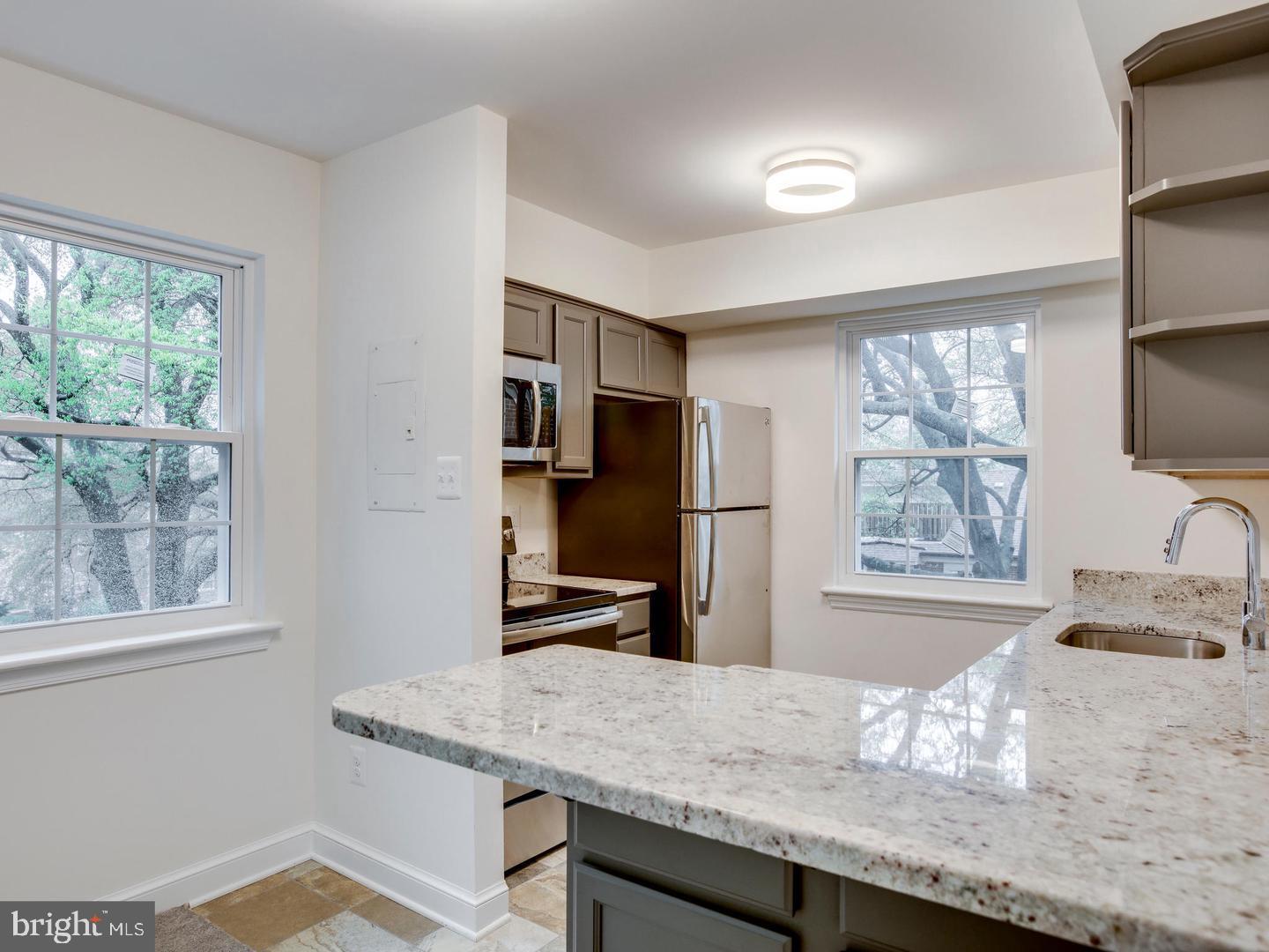 2104 N SCOTT STREET 35