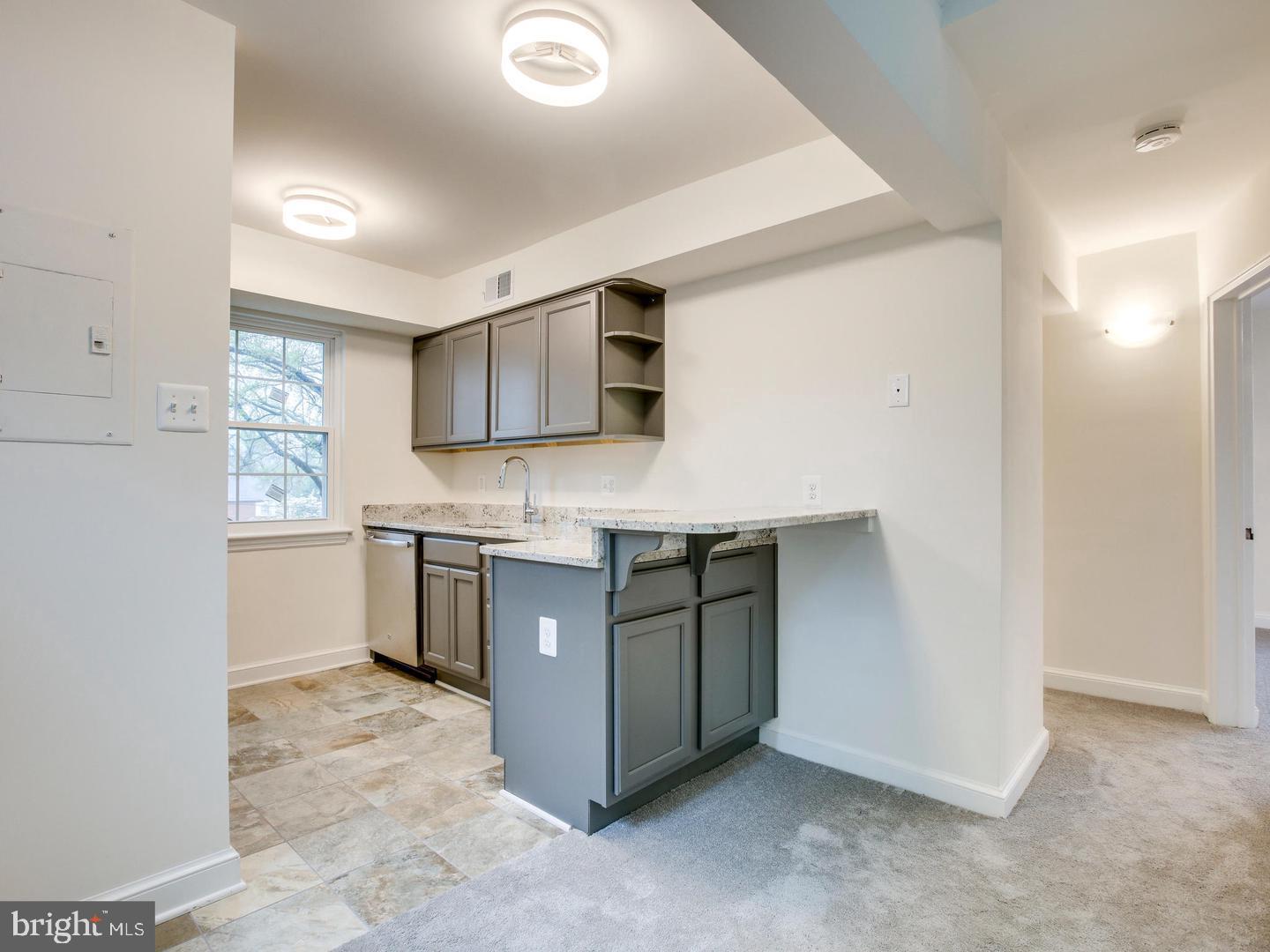 2104 N SCOTT STREET 35