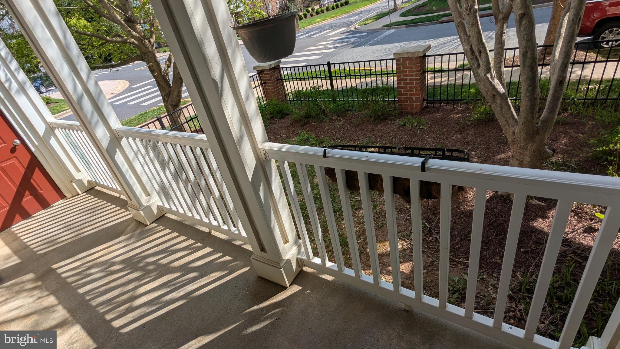 ROYALTON CONDOS AT KING FARM - Residential Lease