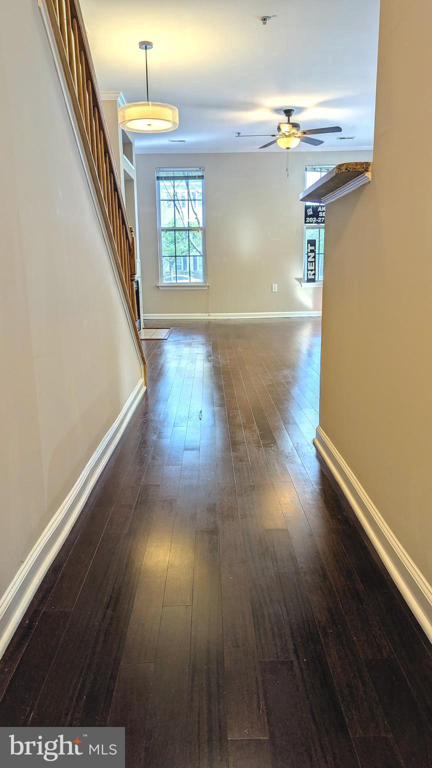 ROYALTON CONDOS AT KING FARM - Residential Lease