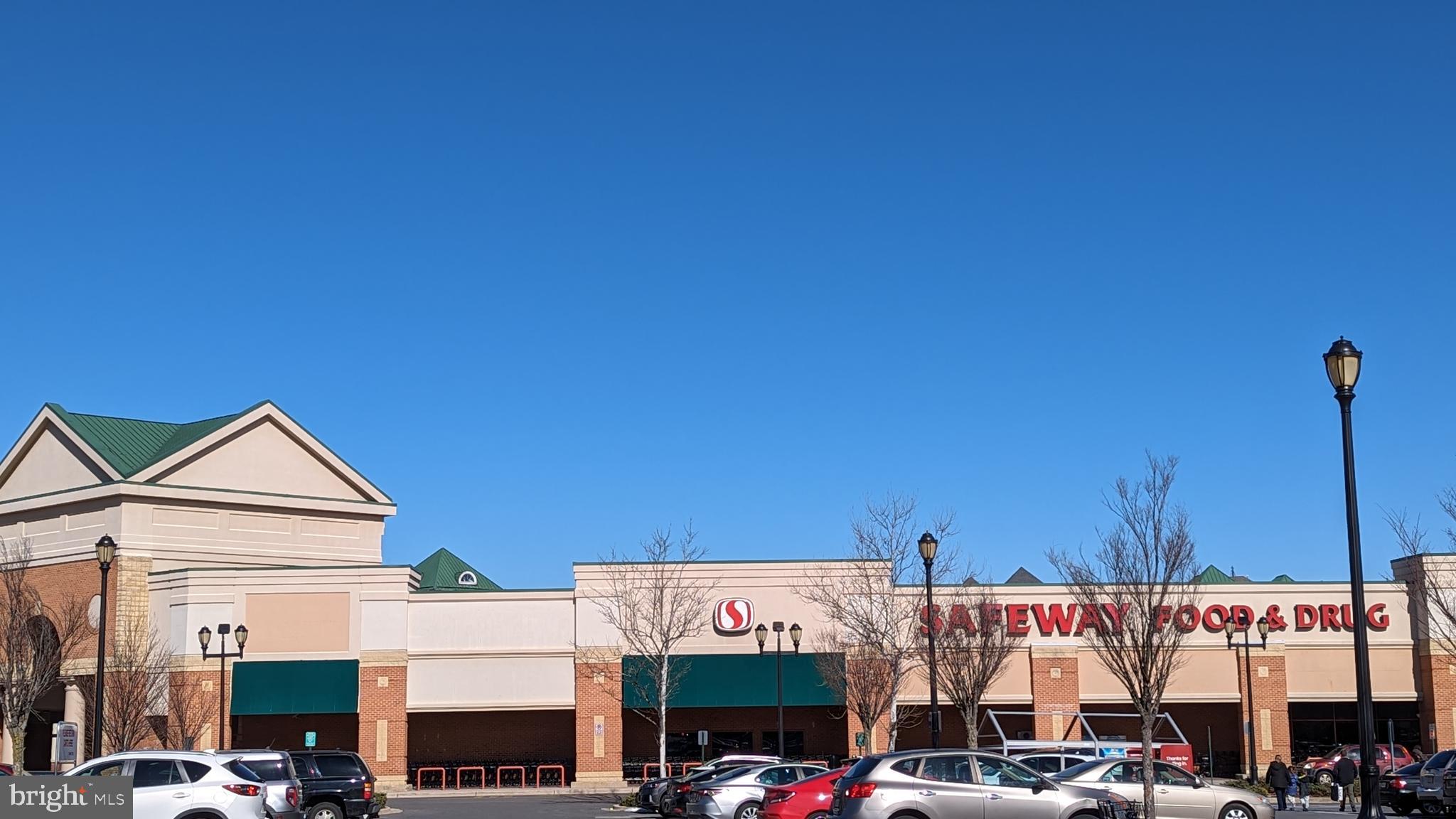 ROYALTON CONDOS AT KING FARM - Residential Lease