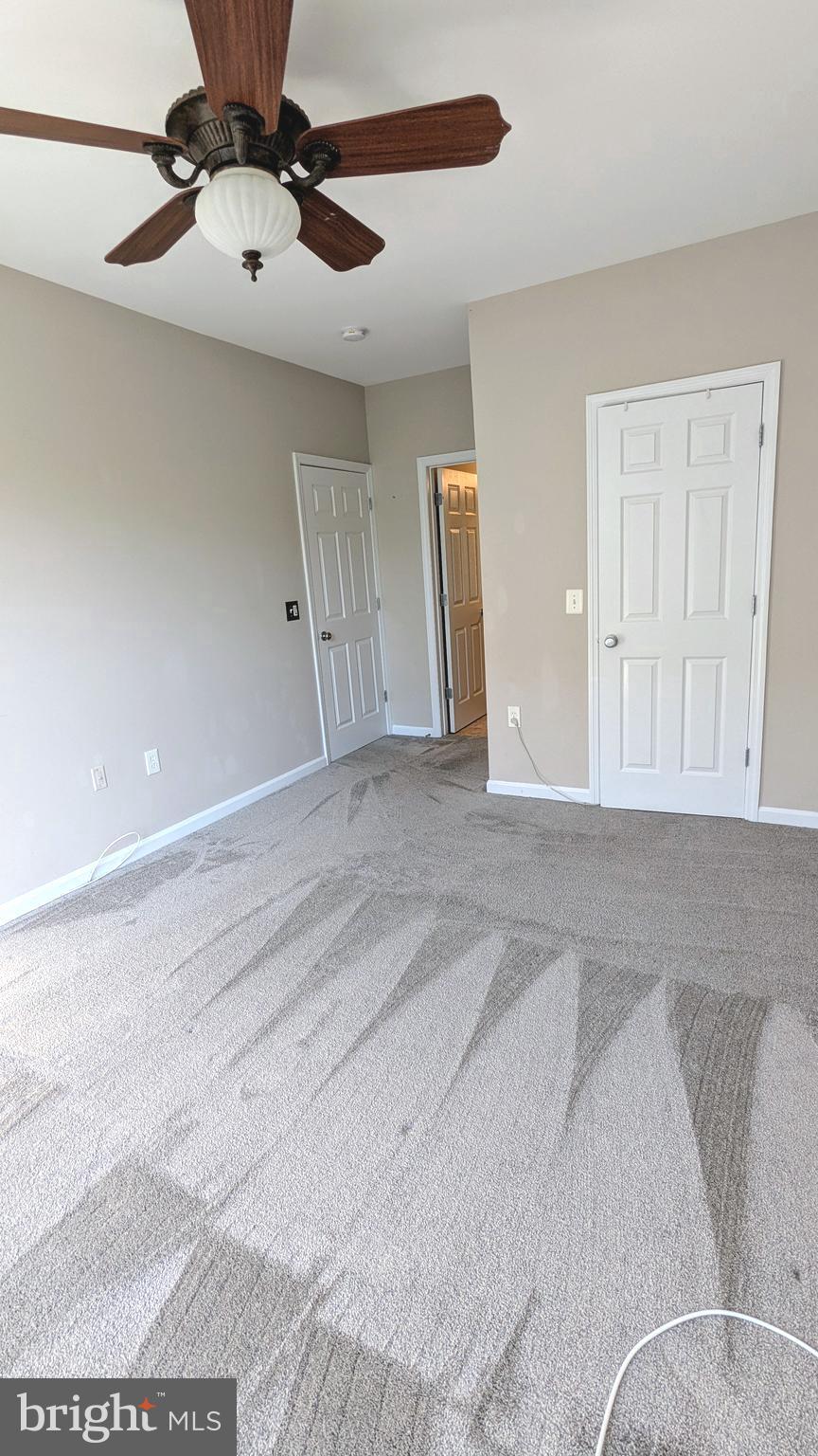 ROYALTON CONDOS AT KING FARM - Residential Lease