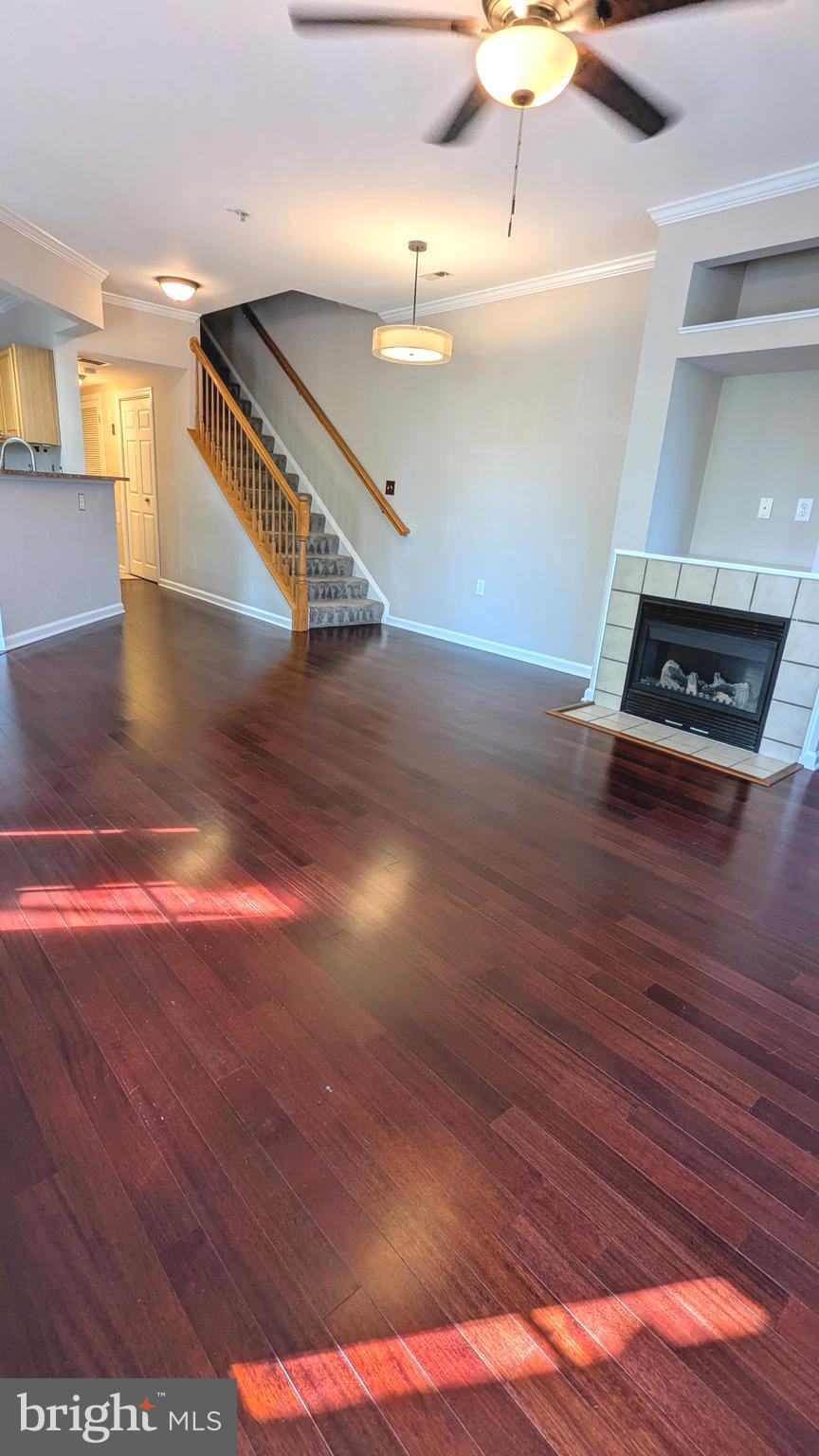 ROYALTON CONDOS AT KING FARM - Residential Lease