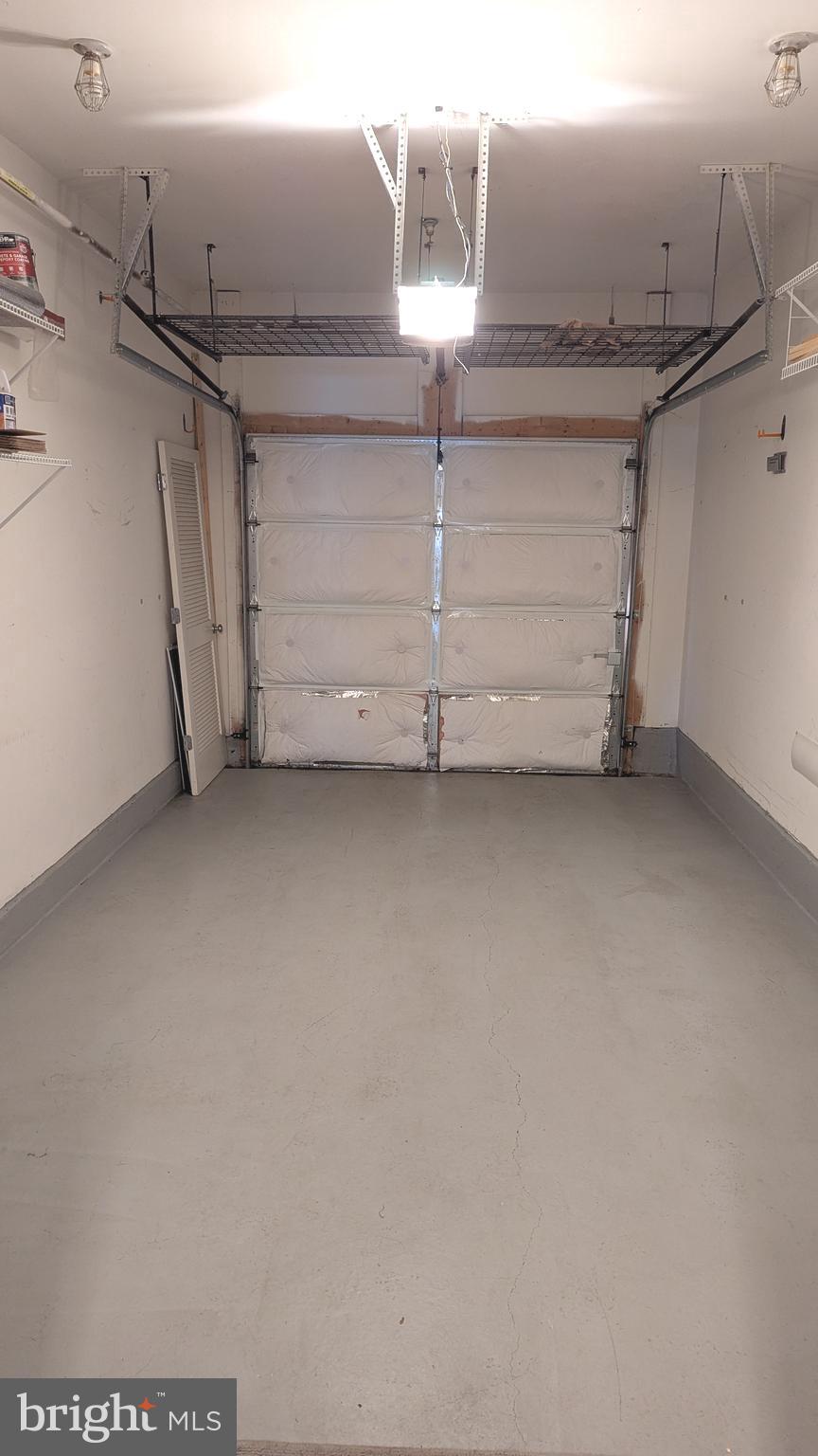 ROYALTON CONDOS AT KING FARM - Residential Lease