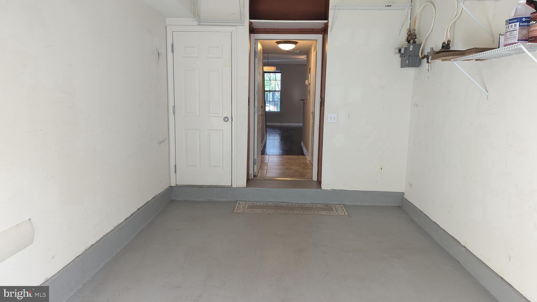 ROYALTON CONDOS AT KING FARM - Residential Lease