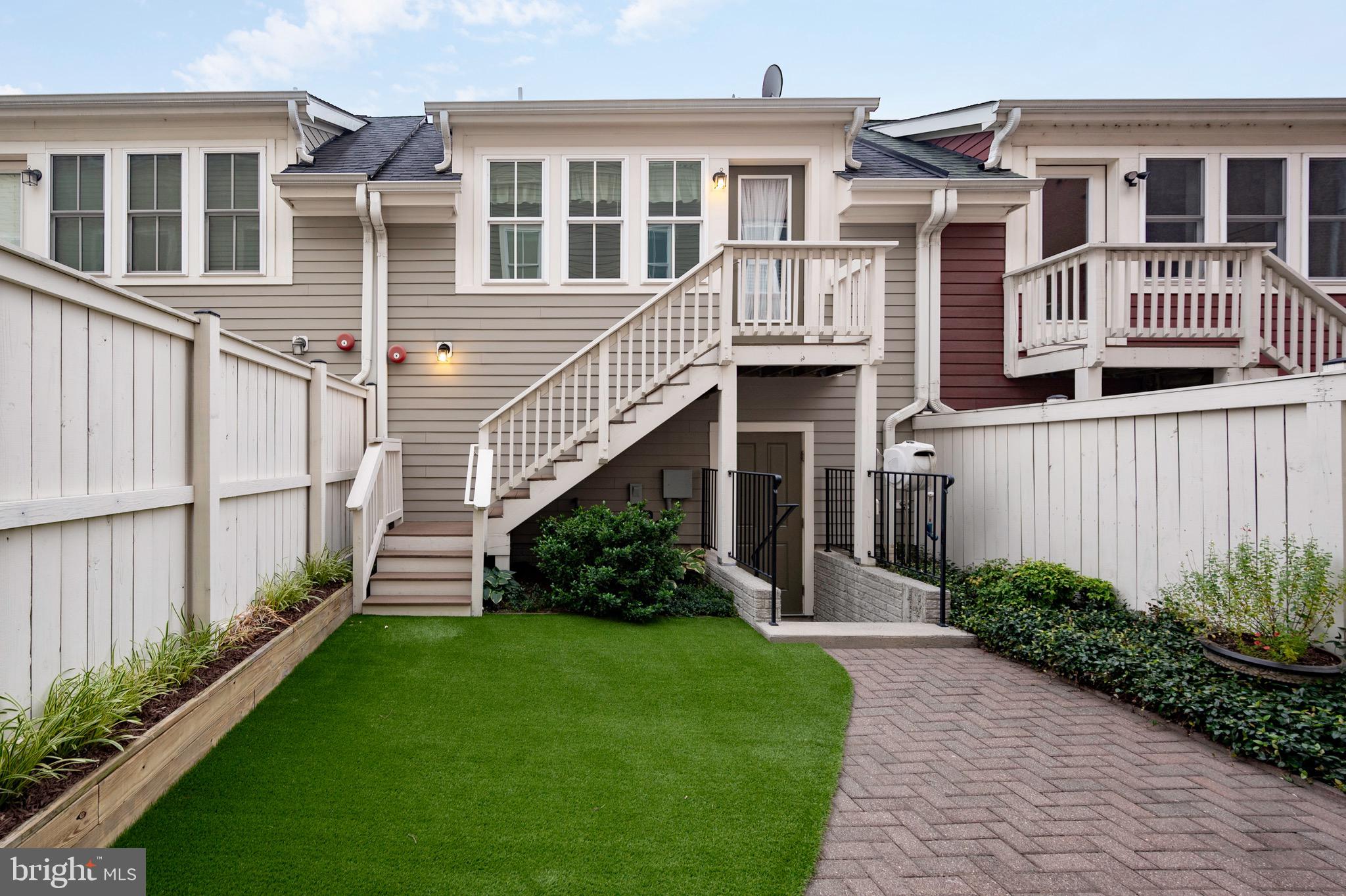 POTOMAC YARD - Residential