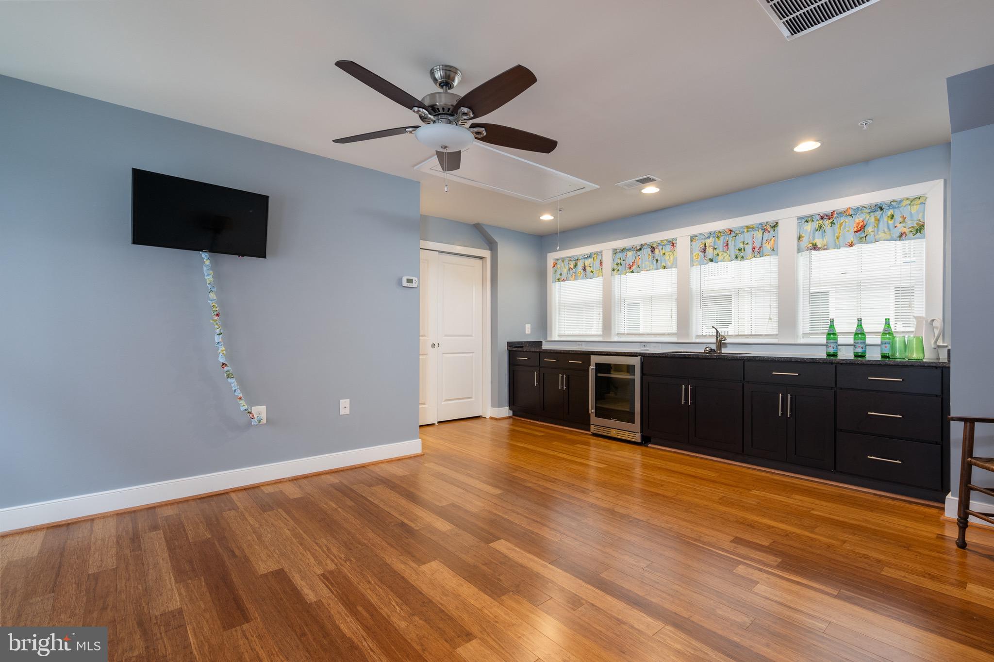 POTOMAC YARD - Residential