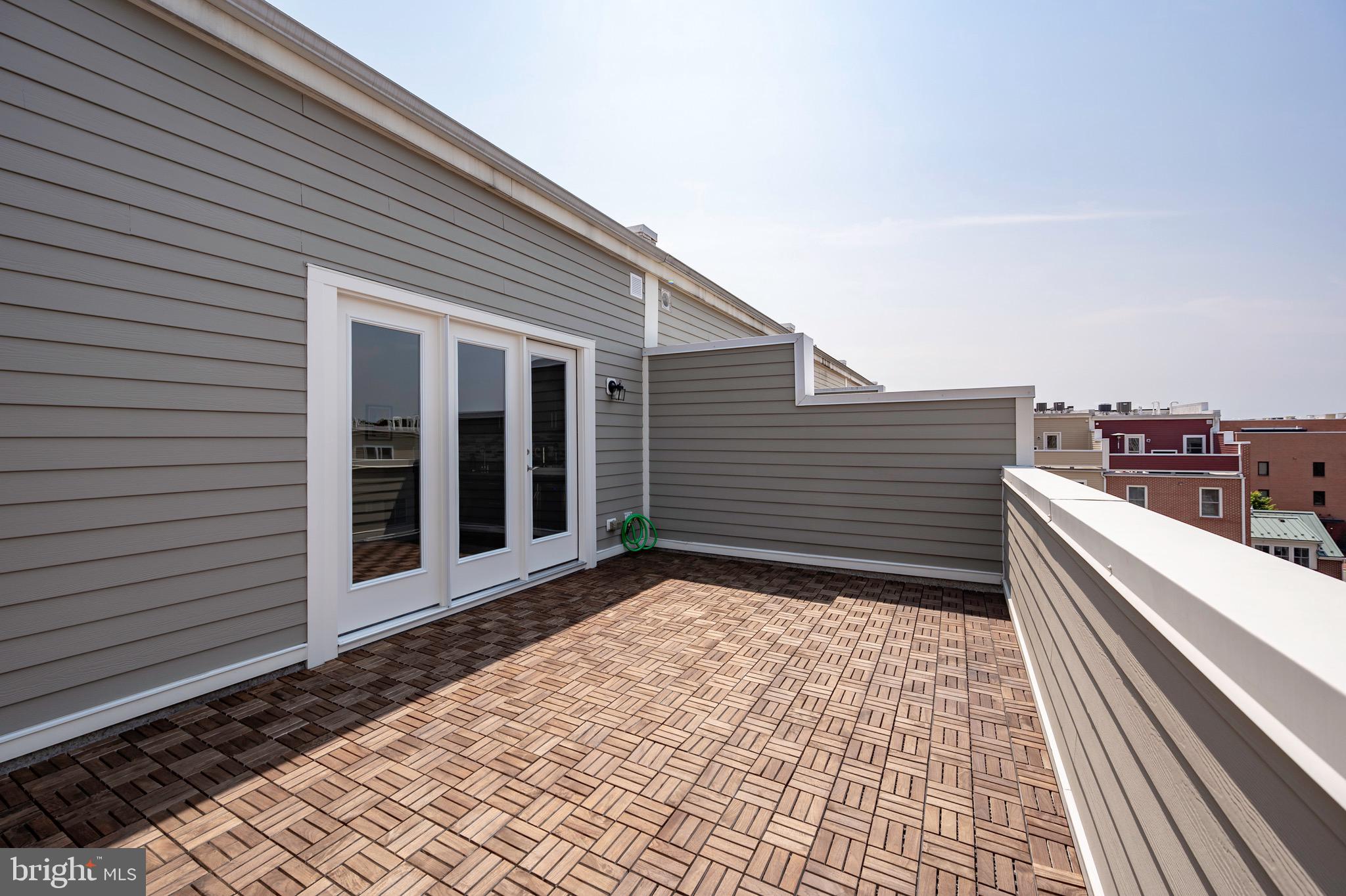 POTOMAC YARD - Residential