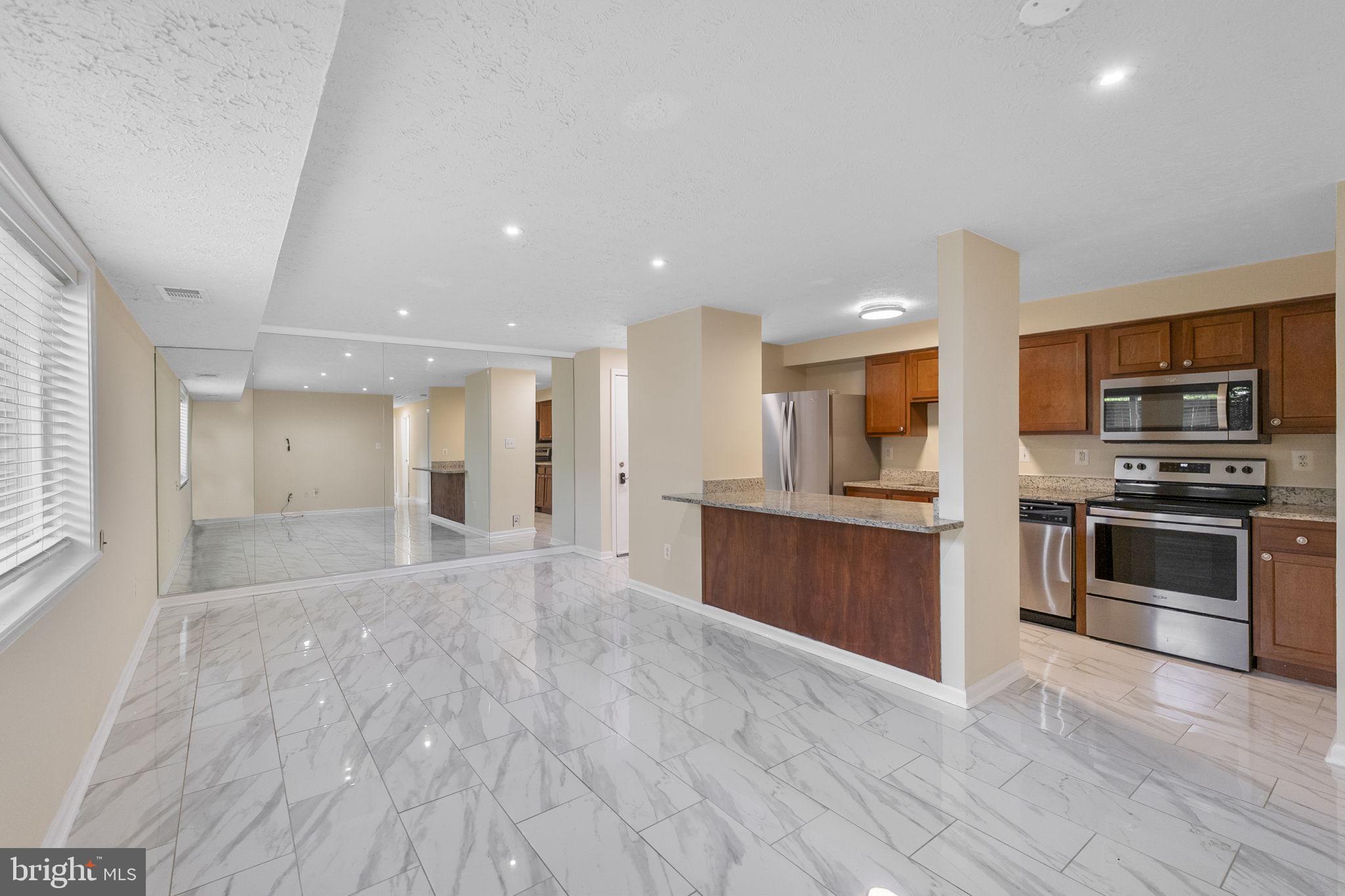 12407 HICKORY TREE WAY 512