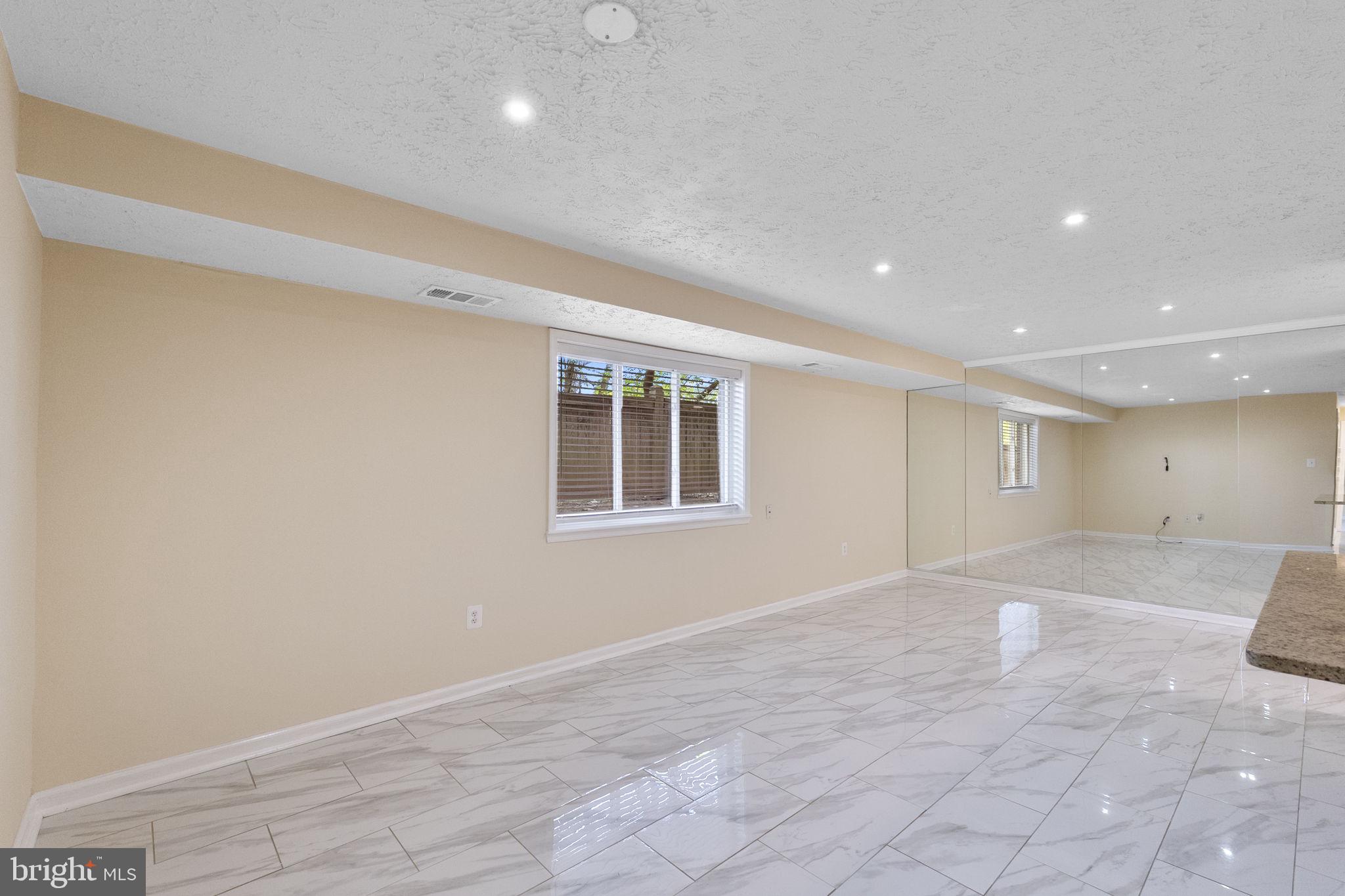 GUNNERS VIEW - Residential