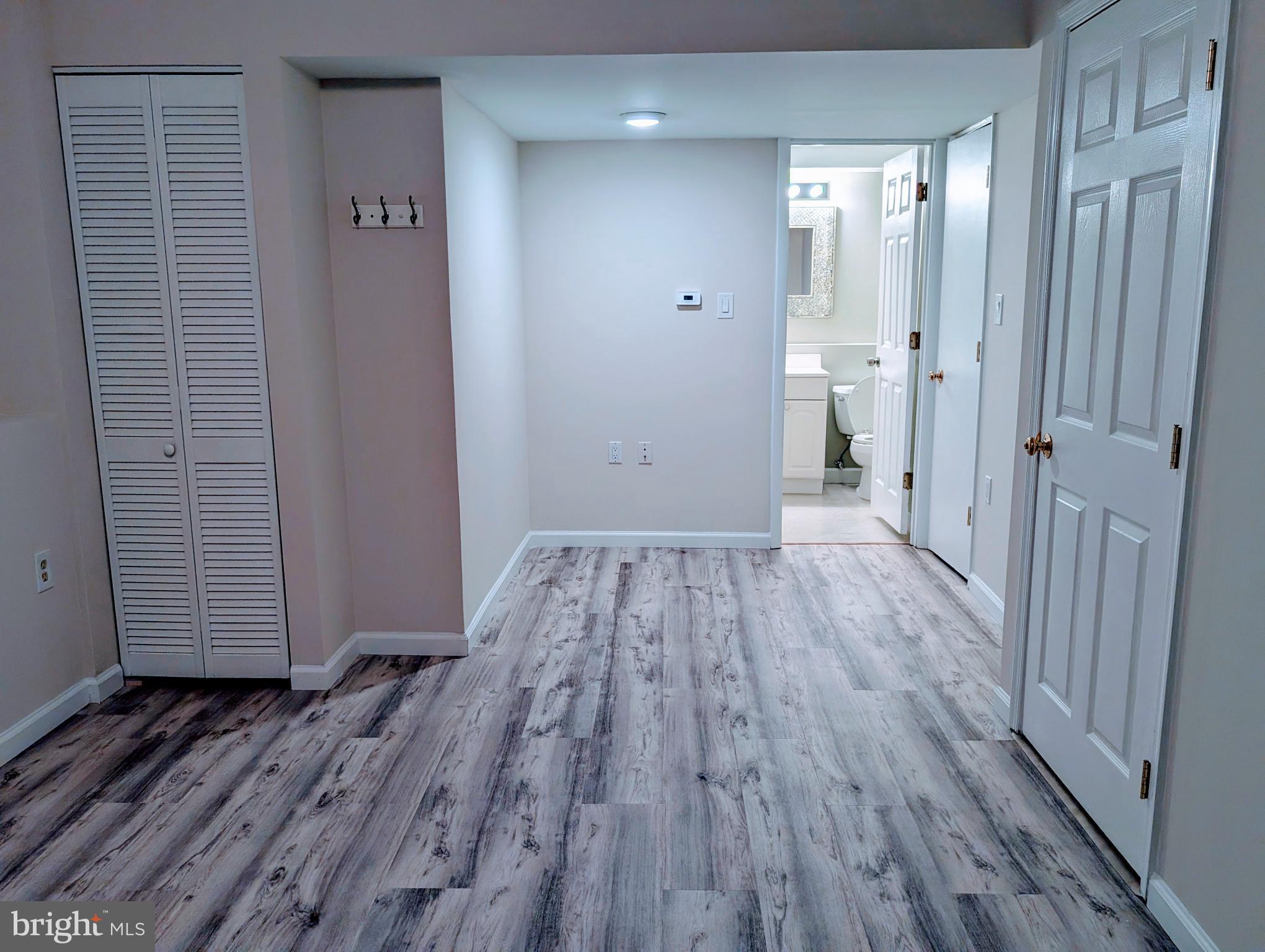 VILLAGE OF LONG REACH - Residential Lease