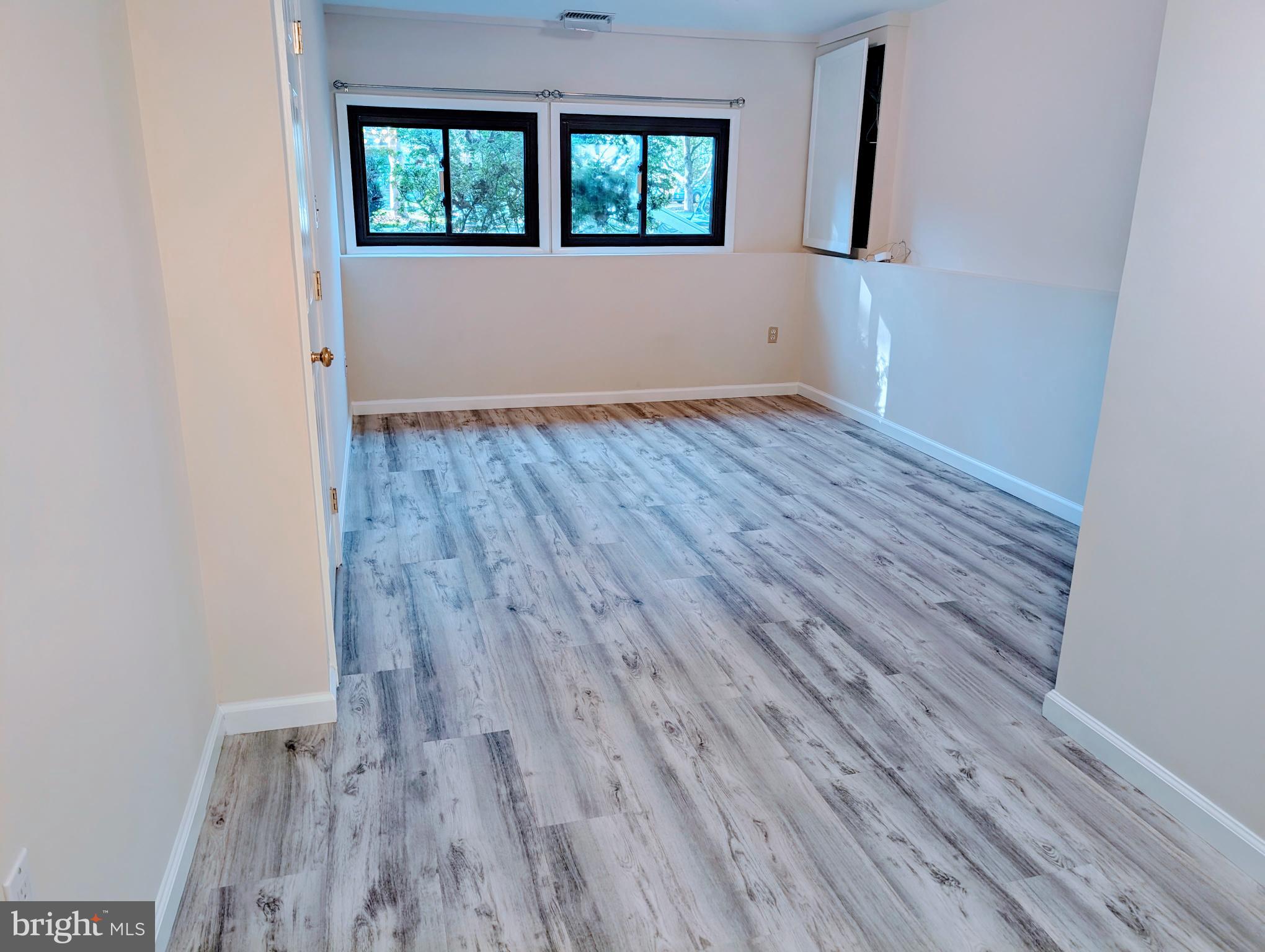 VILLAGE OF LONG REACH - Residential Lease